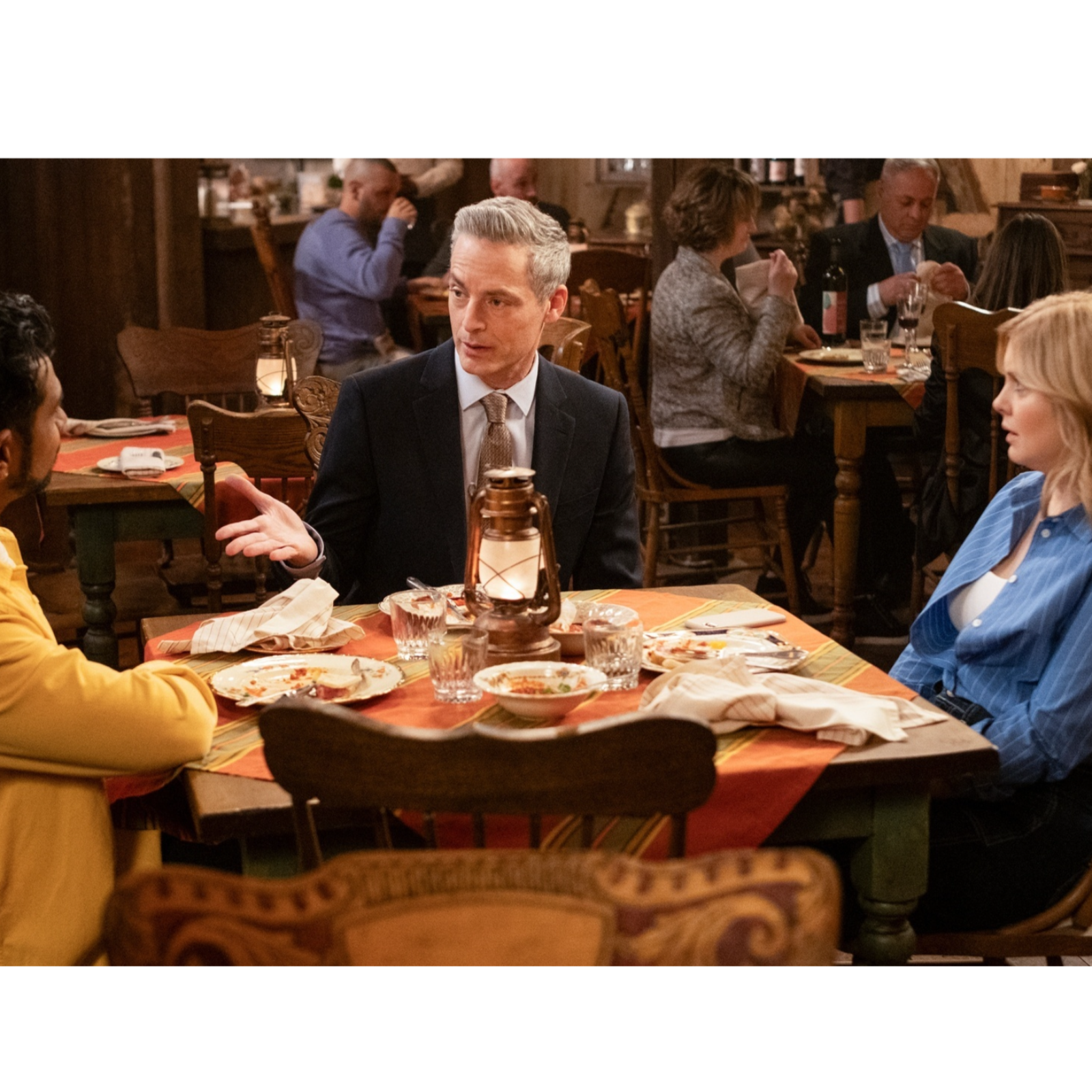 Ghosts CBS S5 E17 The Invester