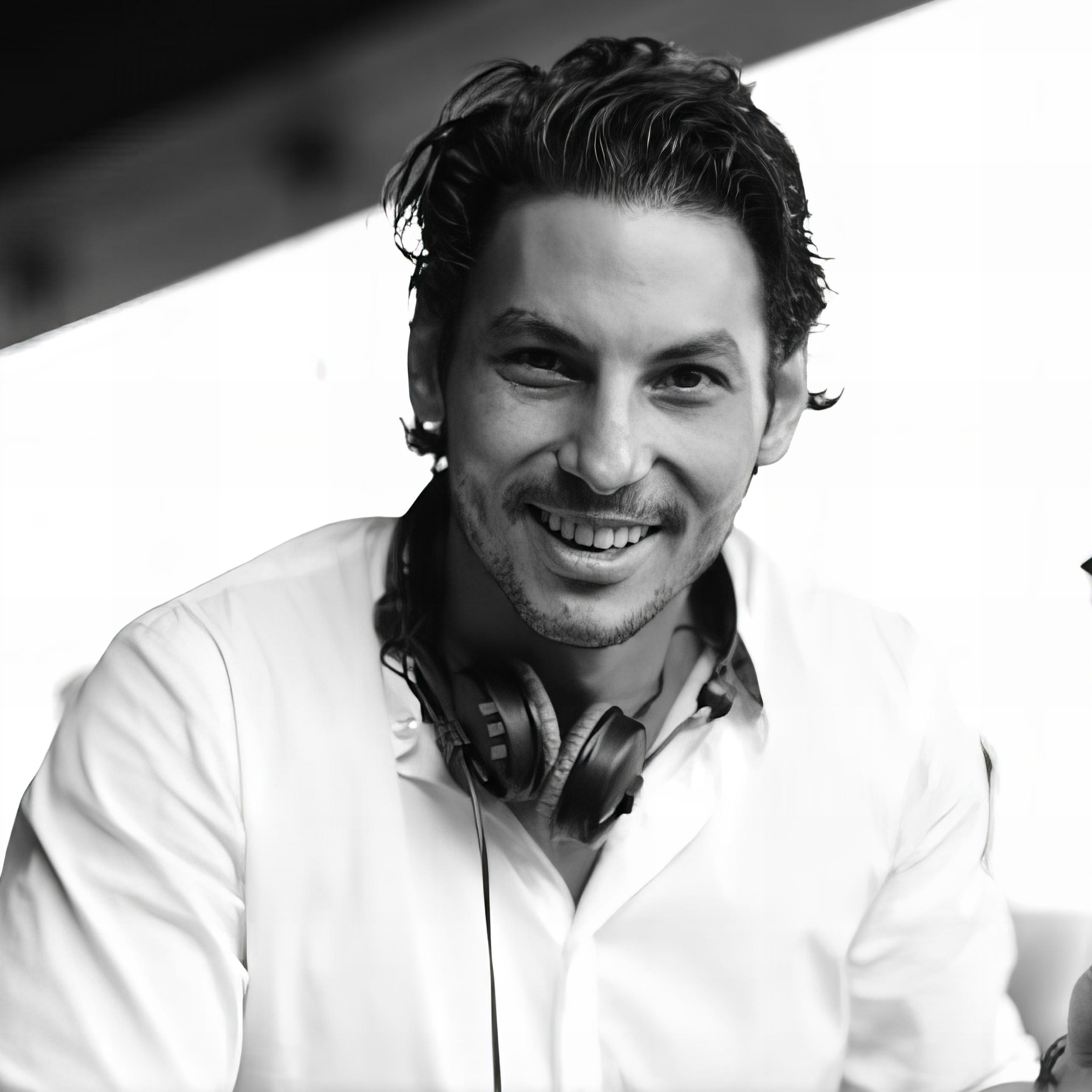 DJ Ozan Özturgay Sets podcast artwork