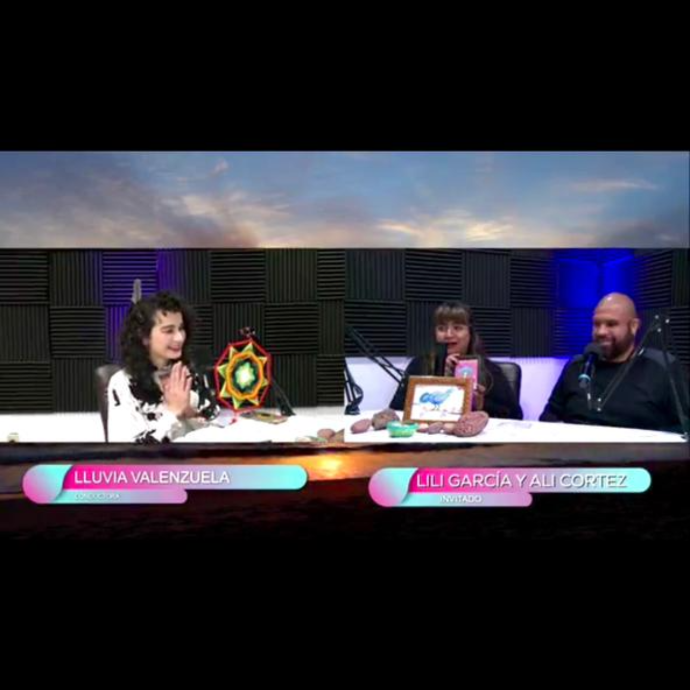 El Pájaro Cantador TV Podcast y AudioLibros