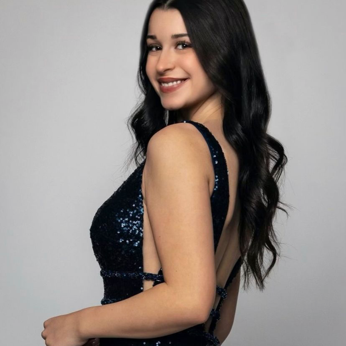 Miss New York Teen Volunteer 2024- Ella Zumbrook