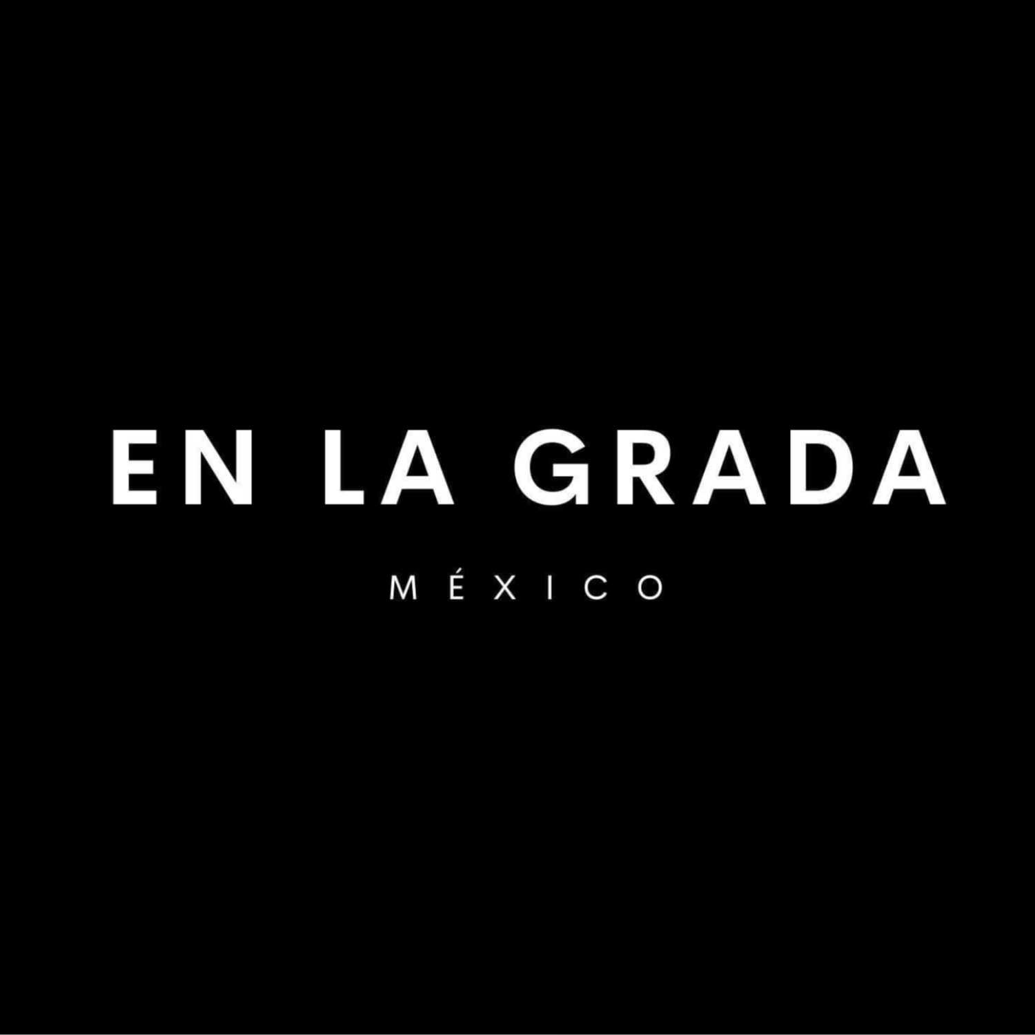 EN LA GRADA