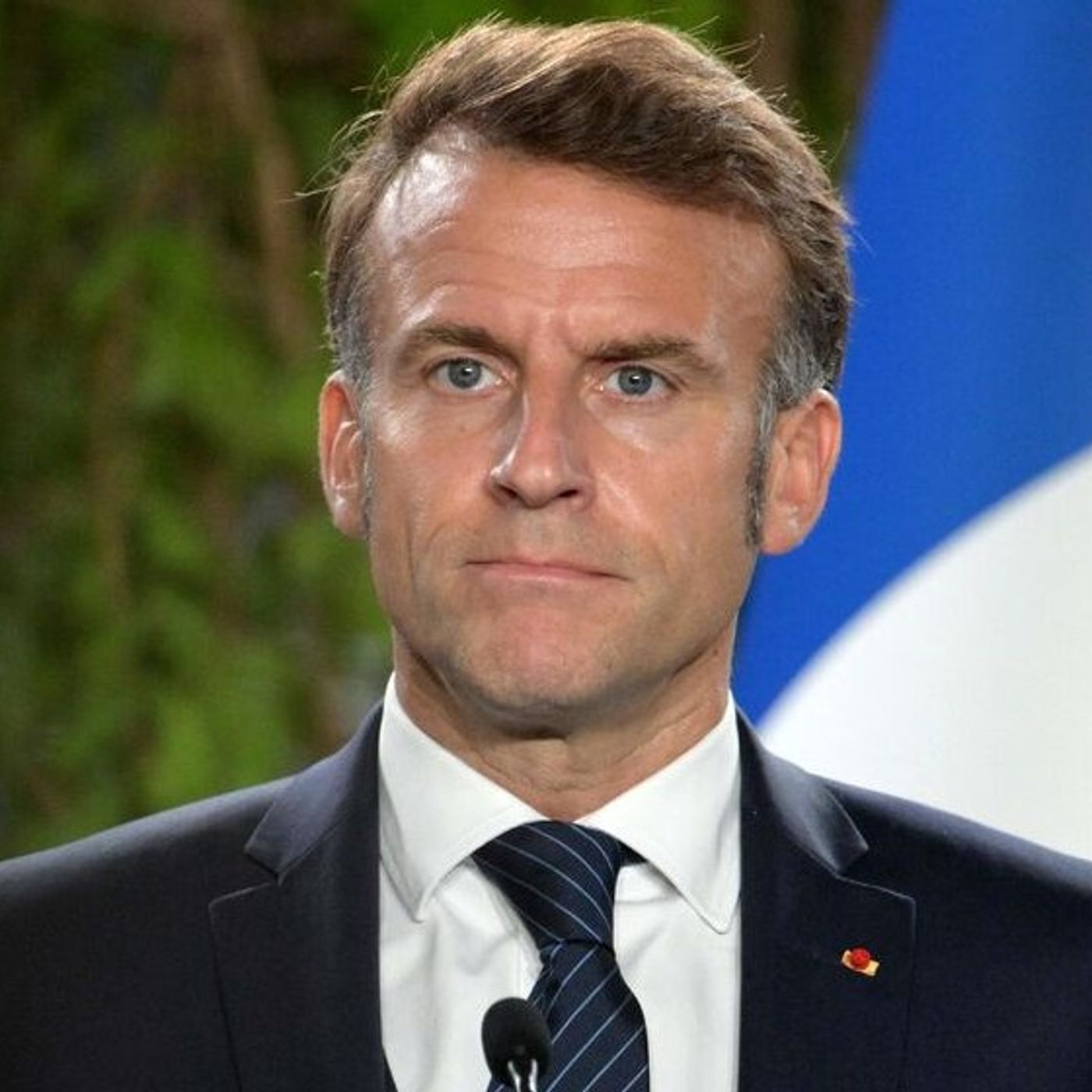 Francia24: «Irresponsabile», «Discepolo» di Trump: le reazioni di Macron alla cattura di Maduro suscitano forti critiche -  Crans-Montana, n episode artwork