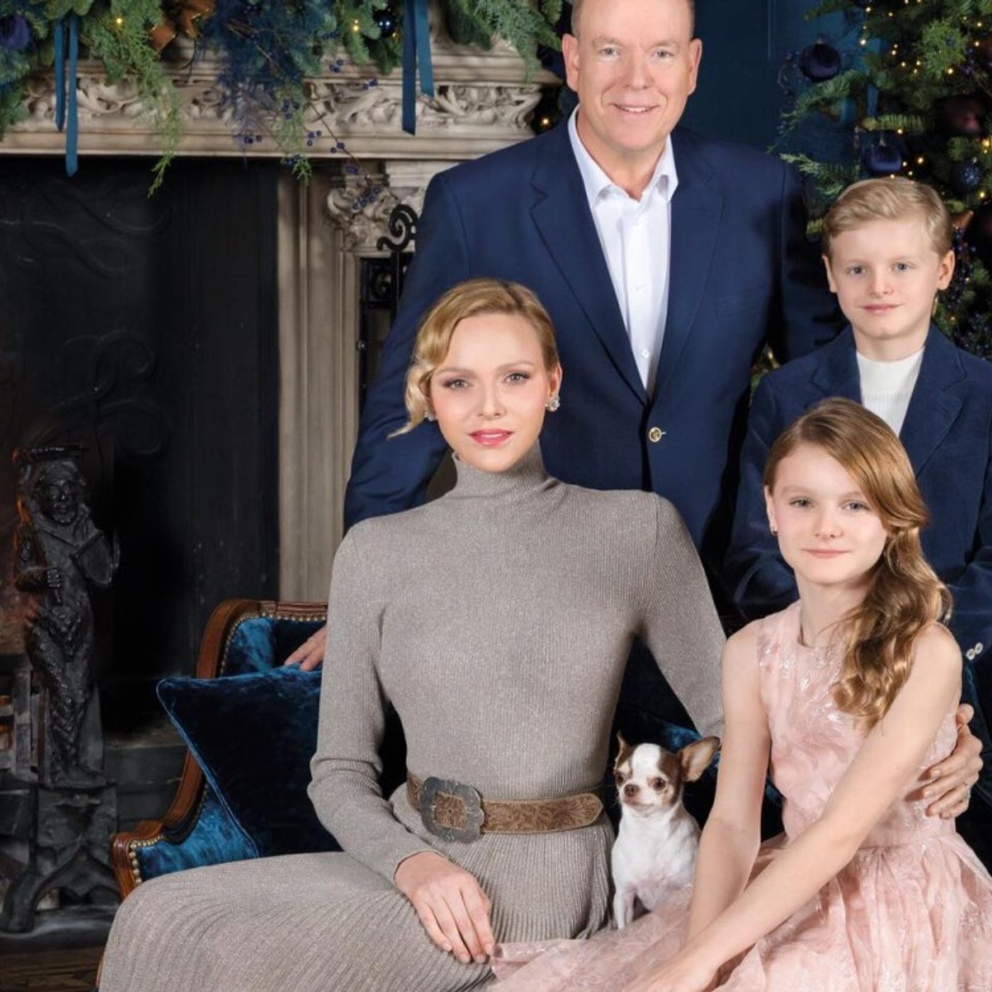 Nizza24 martedì 9 dicembre: La Foto di Natale della Famiglia del Principe - Sparatoria a Cannes - Donna Annega a Nizza - Météo episode artwork