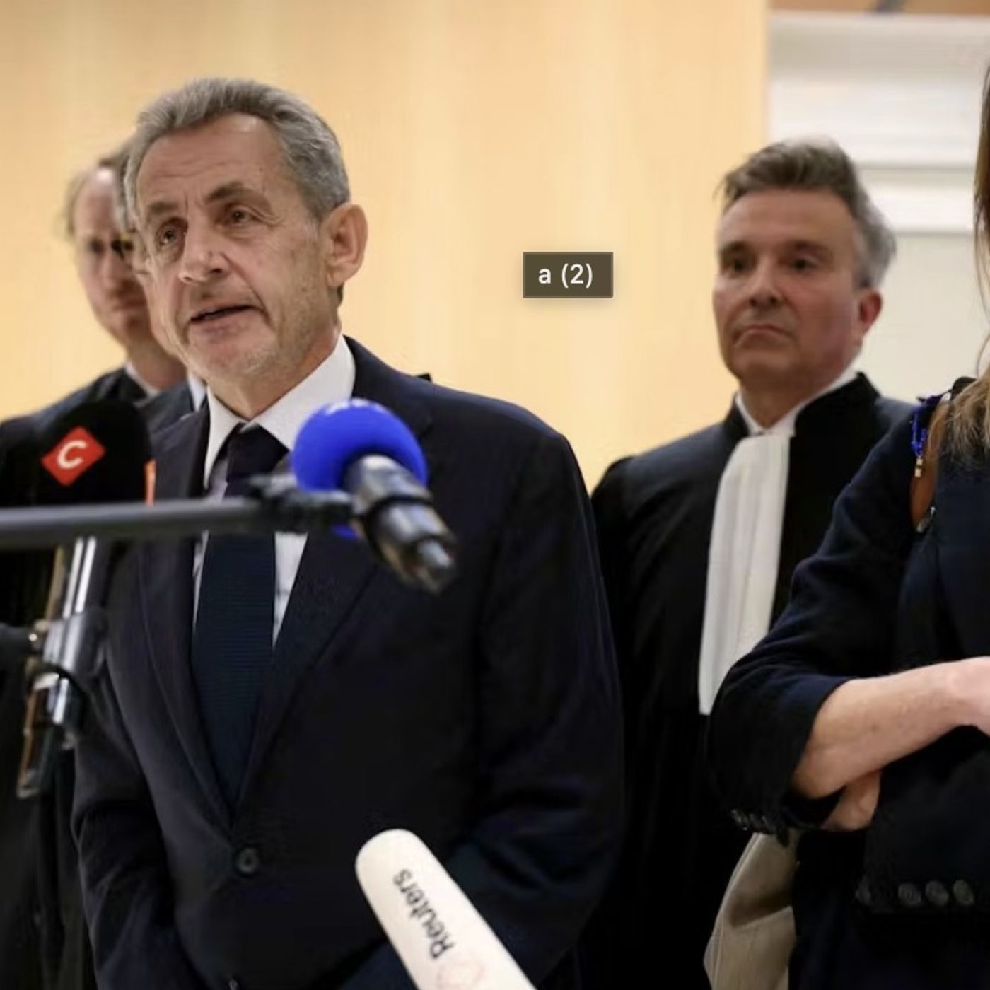 Francia24: Sarkozy in carcere per atti compiuti da altri - Incidente aereo sfiorato a Nizza, tre ipotesi convincenti - Meteo Week End episode artwork