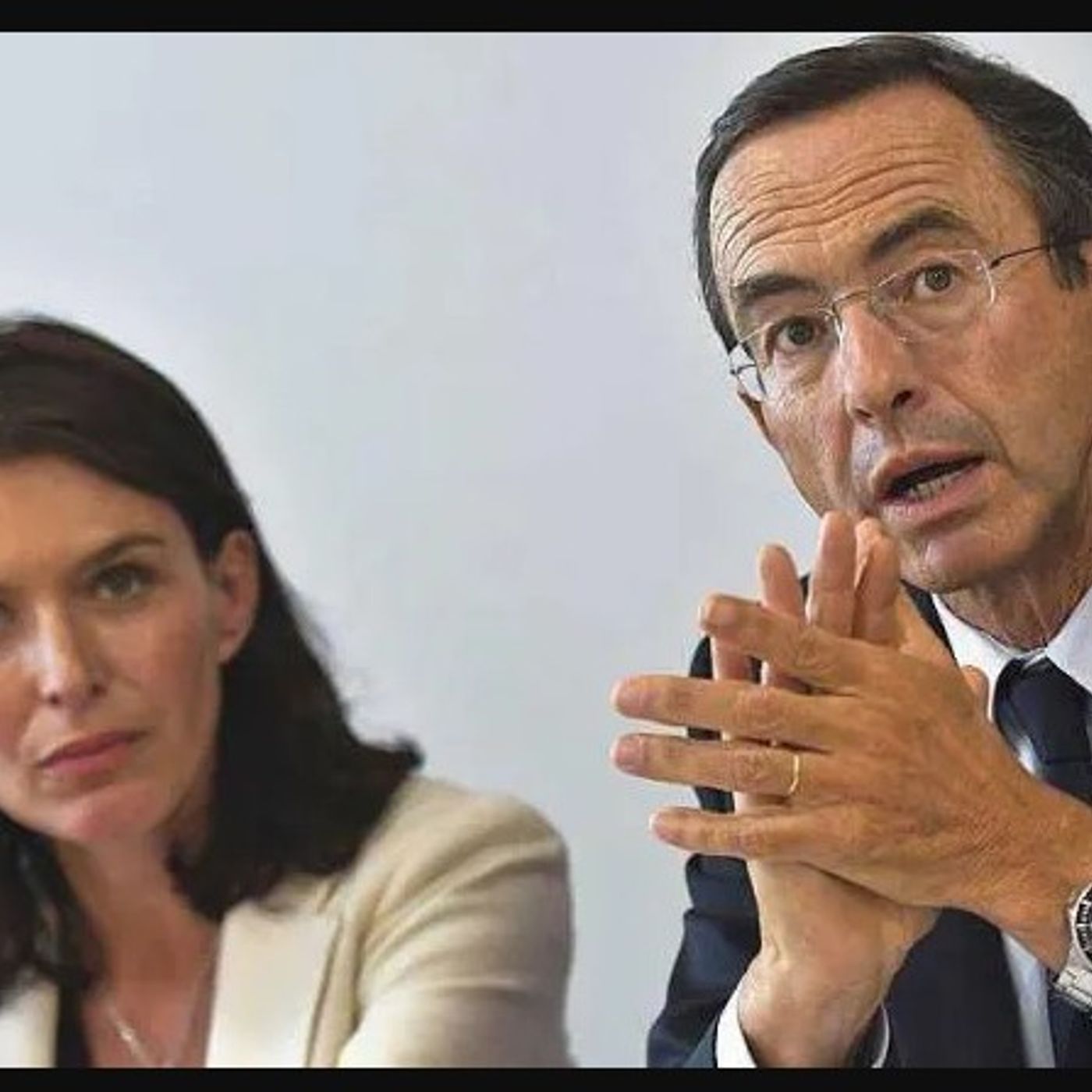 Francia24: Francia socialista senza i socialisti al governo - In pensione a 62 anni, e non basta - unove tasse per famiglie e pensionati - O episode artwork
