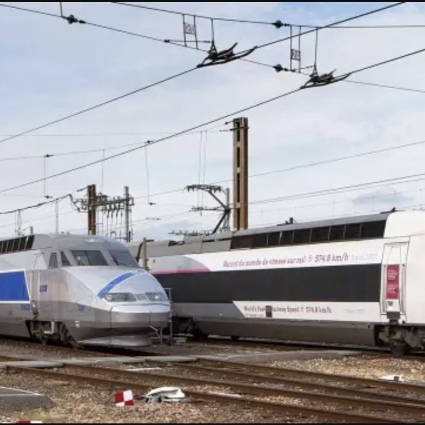 SNCF in deficit, colpa di Trenitalia? - Marsiglia, L'incubo dei roghi -  Sequestro lampo e tortura per un banchiere uzbeko episode artwork