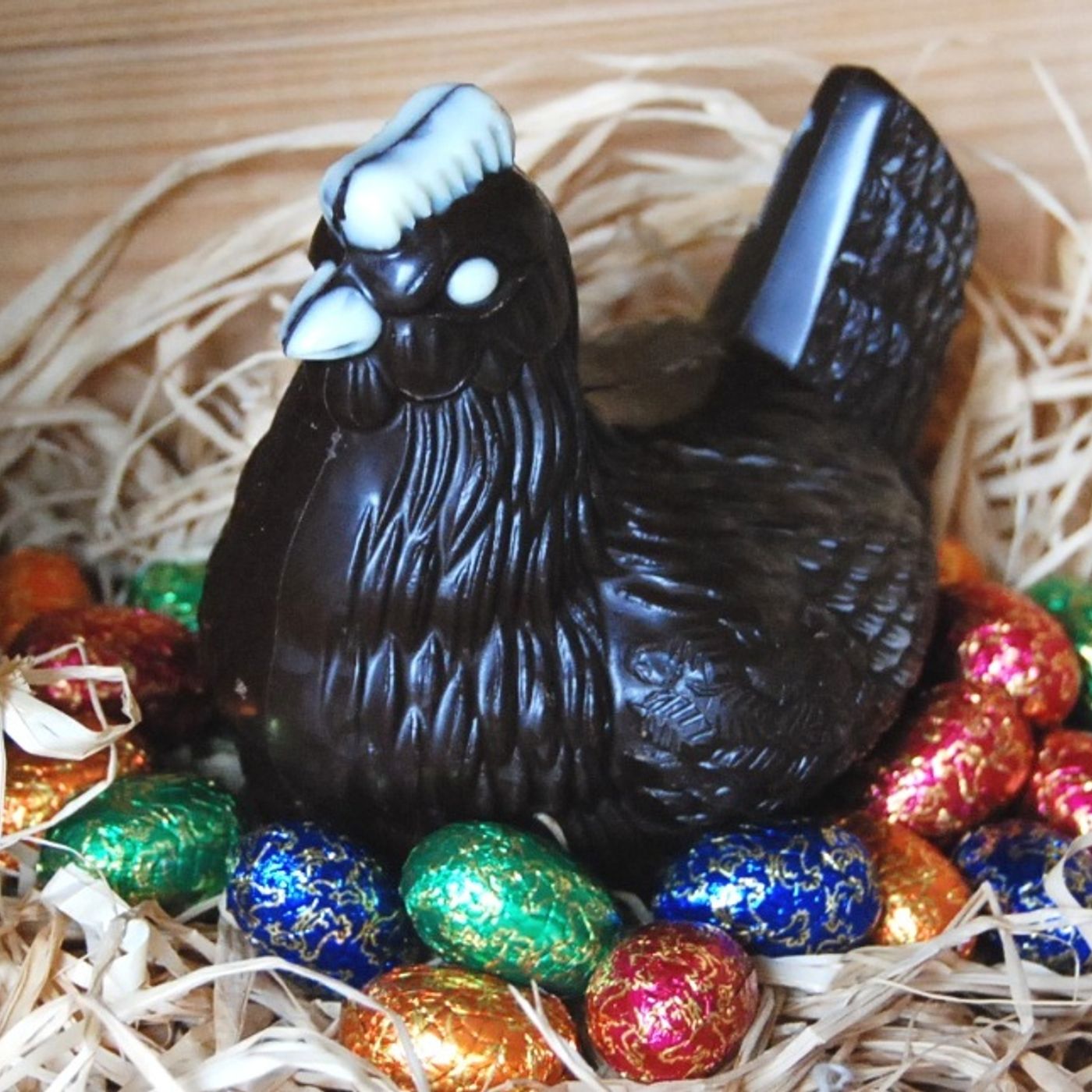 Nizza24: Riviera Marriot passa di mano - Deputati votano confisca beni russi - Oggi Giornata Riarmo - Gallina al cioccolato, tre aliquote IV episode artwork