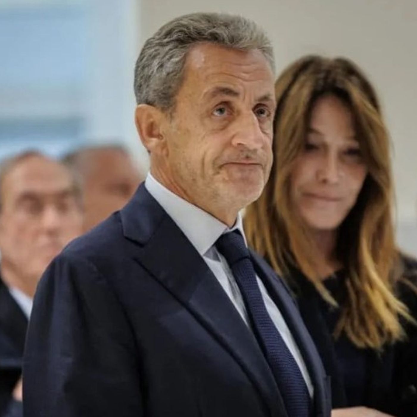 Ultimo messaggio di Nicolas Sarkozy prima di entrare in prigione - Last Message of Mr. Sarkozy before jailing - Dernier message du président episode artwork