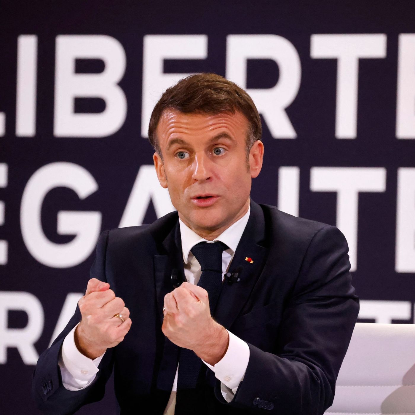 Francia24: Crolla la natalità anche in Francia - Meloni e Macron contro il Mercosur - La rivolta dei trattori - Meteo Parigi e Milano episode artwork