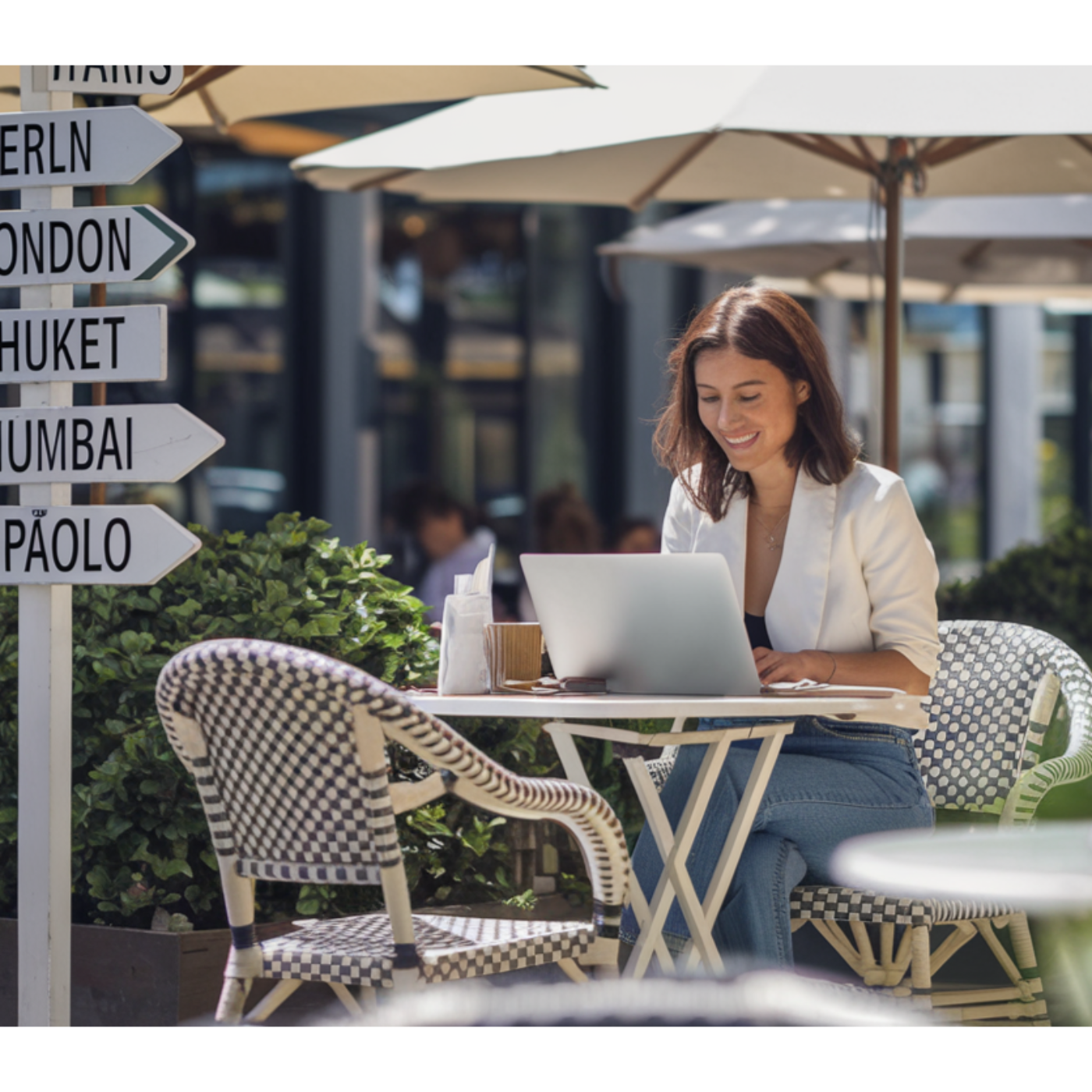 The Freelancing Insiders Course: Unlock the Laptop Lifestyle - How to Become a Sought-After Freelance.