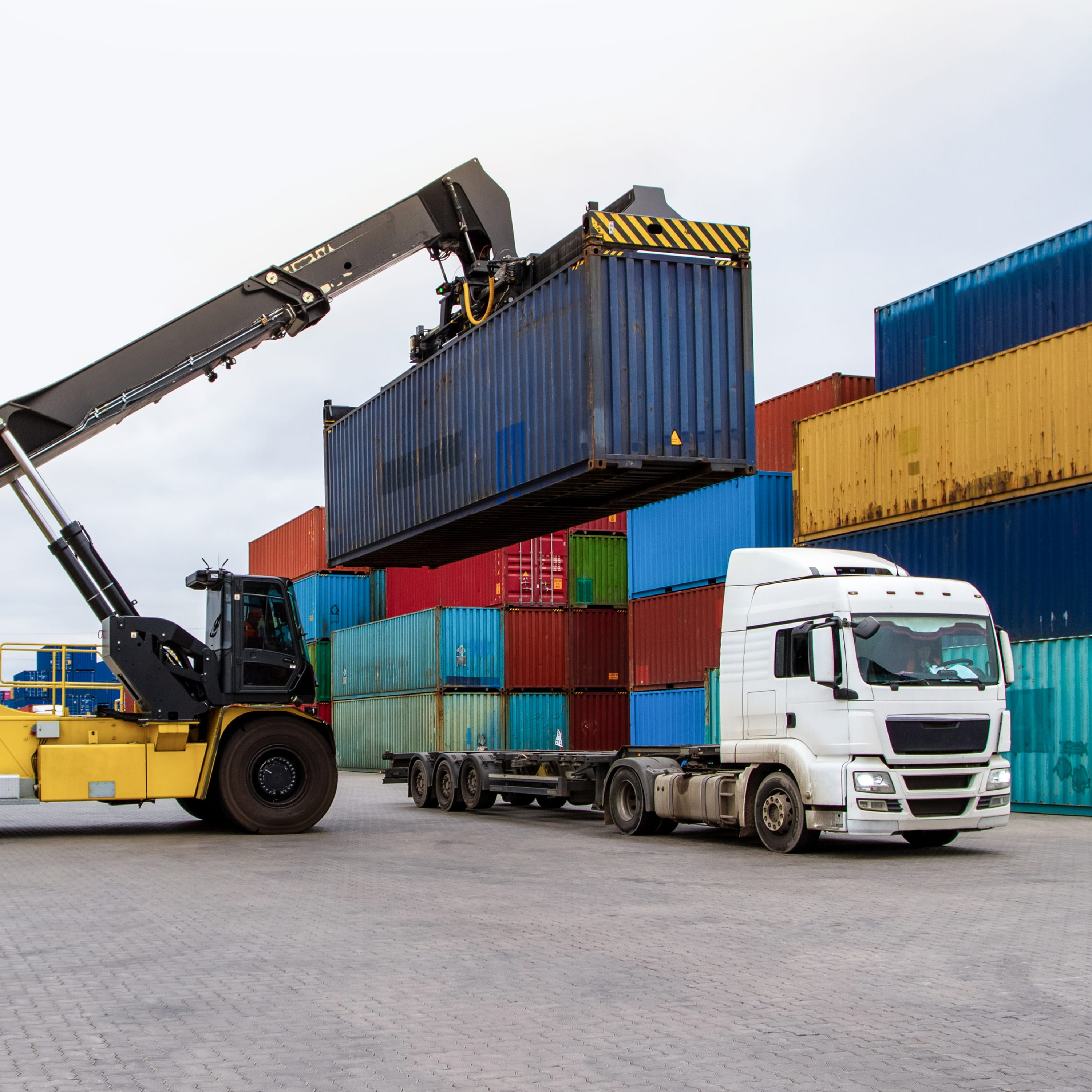Why a YMS Is the Key to Smarter Container Yard Management