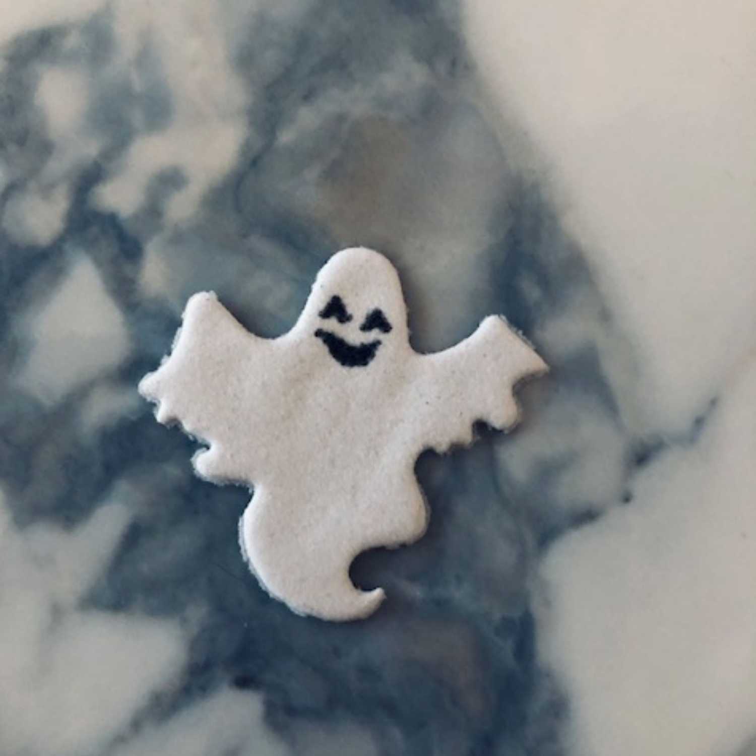 GHOST TALES: Tales of Ghosts and Spirits of The Metaphysical Realm