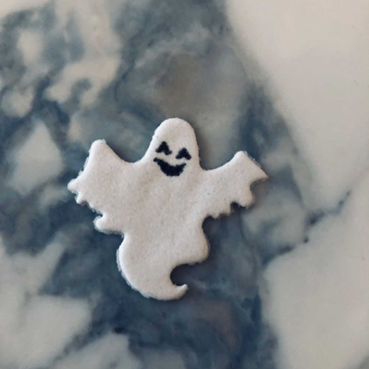 GHOST TALES: Tales of Ghosts and Spirits of The Metaphysical Realm