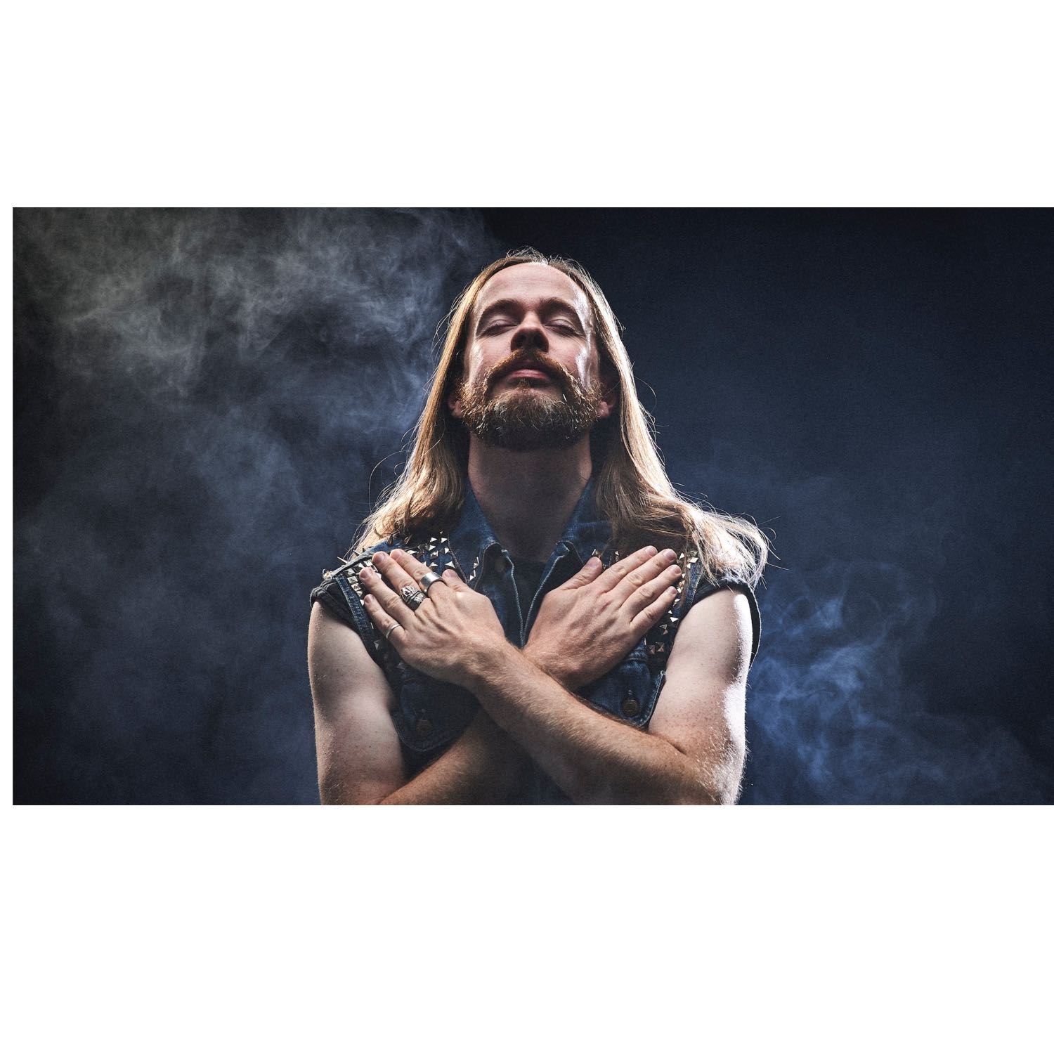 Gigs & Ghosts with Mikey Shiraz