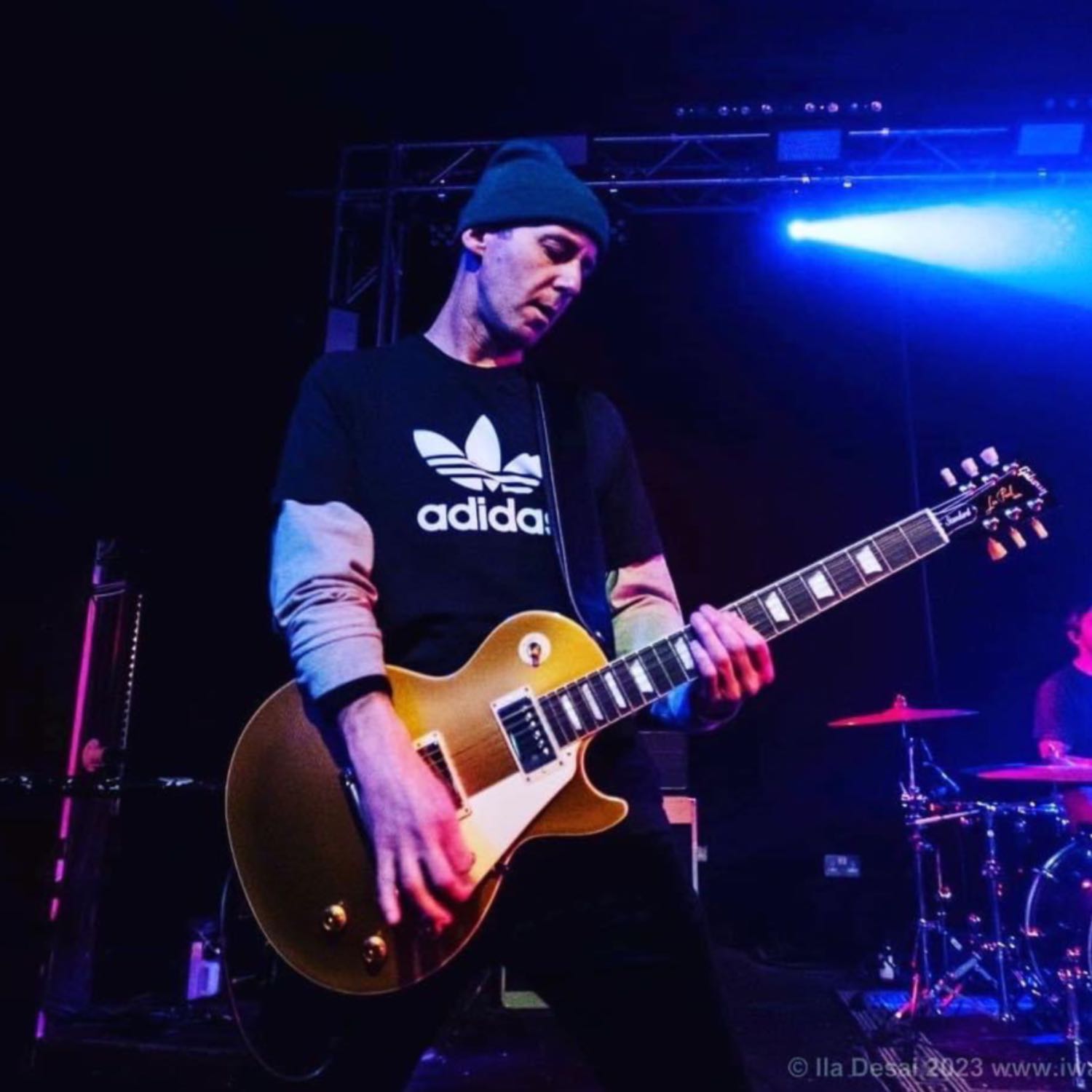 Gigs & Ghosts with Mikey Shiraz