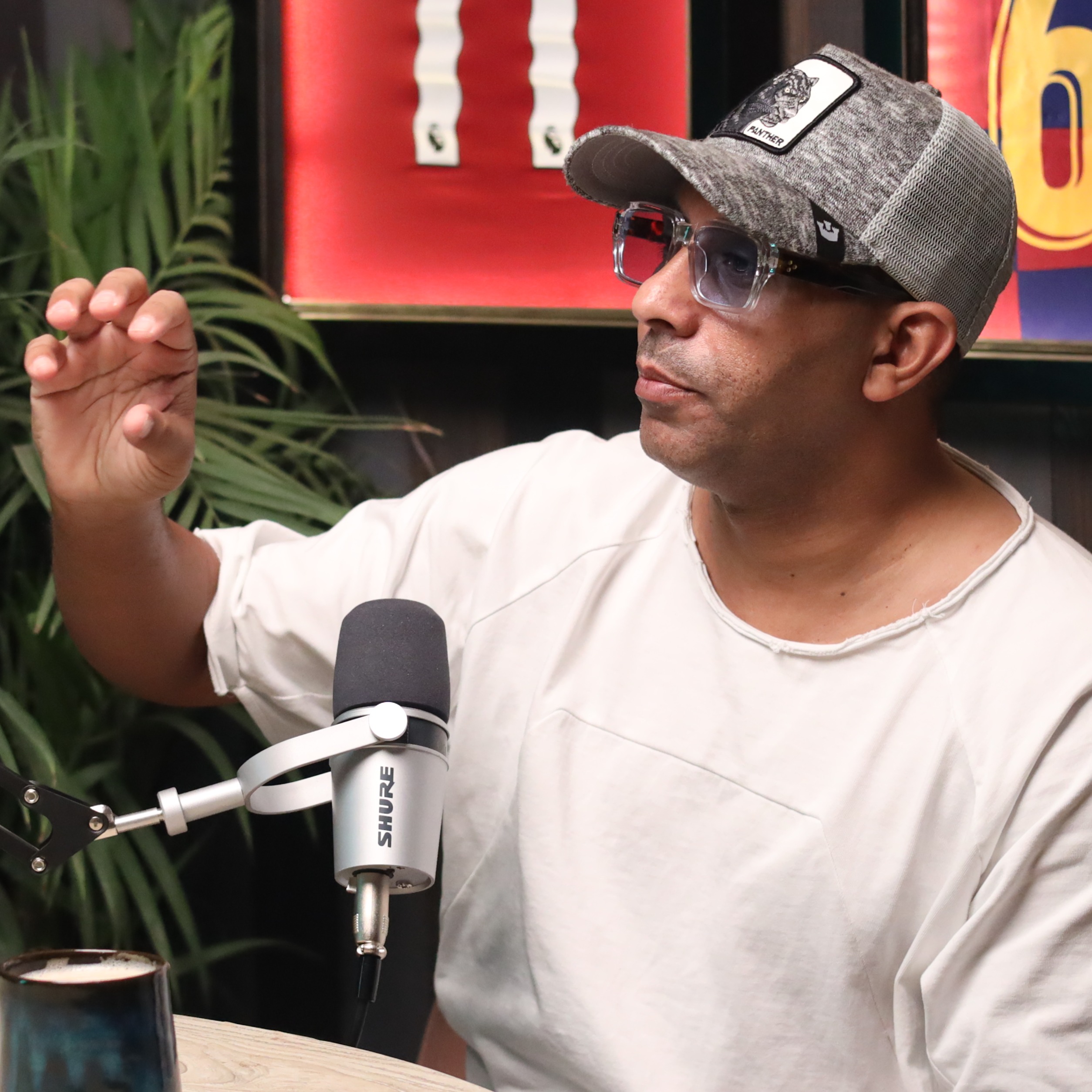 محمود عبدالحكيم🚨 ضربت الرقم القياسي في مرات التوقيع للزمالك 🤣 أنا أحرف من أبوتريكة و لكن..😱🤐