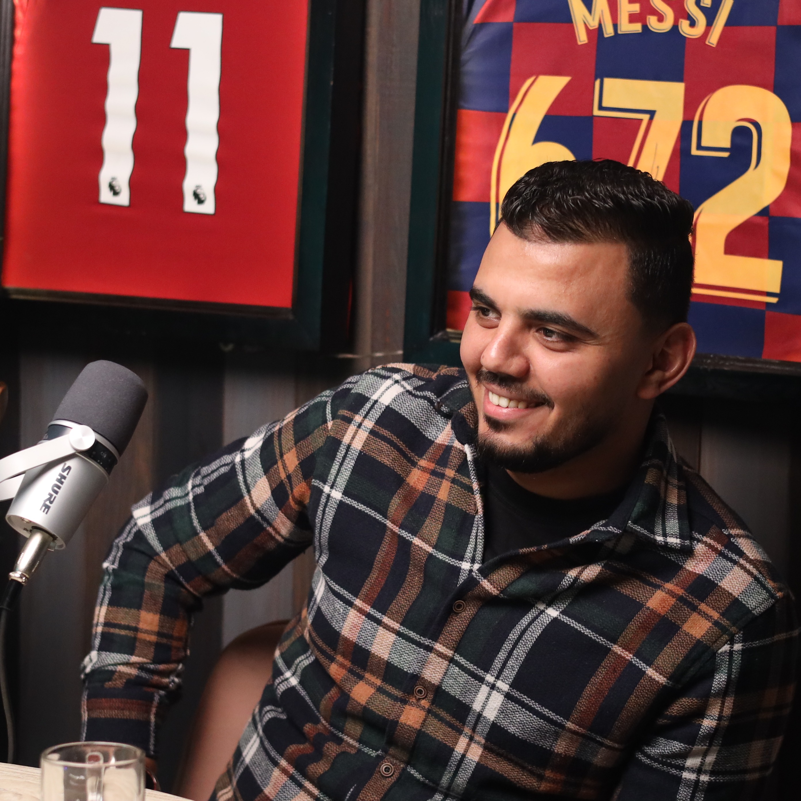 🏆 د. عبدالعزيز بطل تحدي الثلاثين يروي الرحلة كاملة🎙 حفظ القرآن سهل كل شيء!