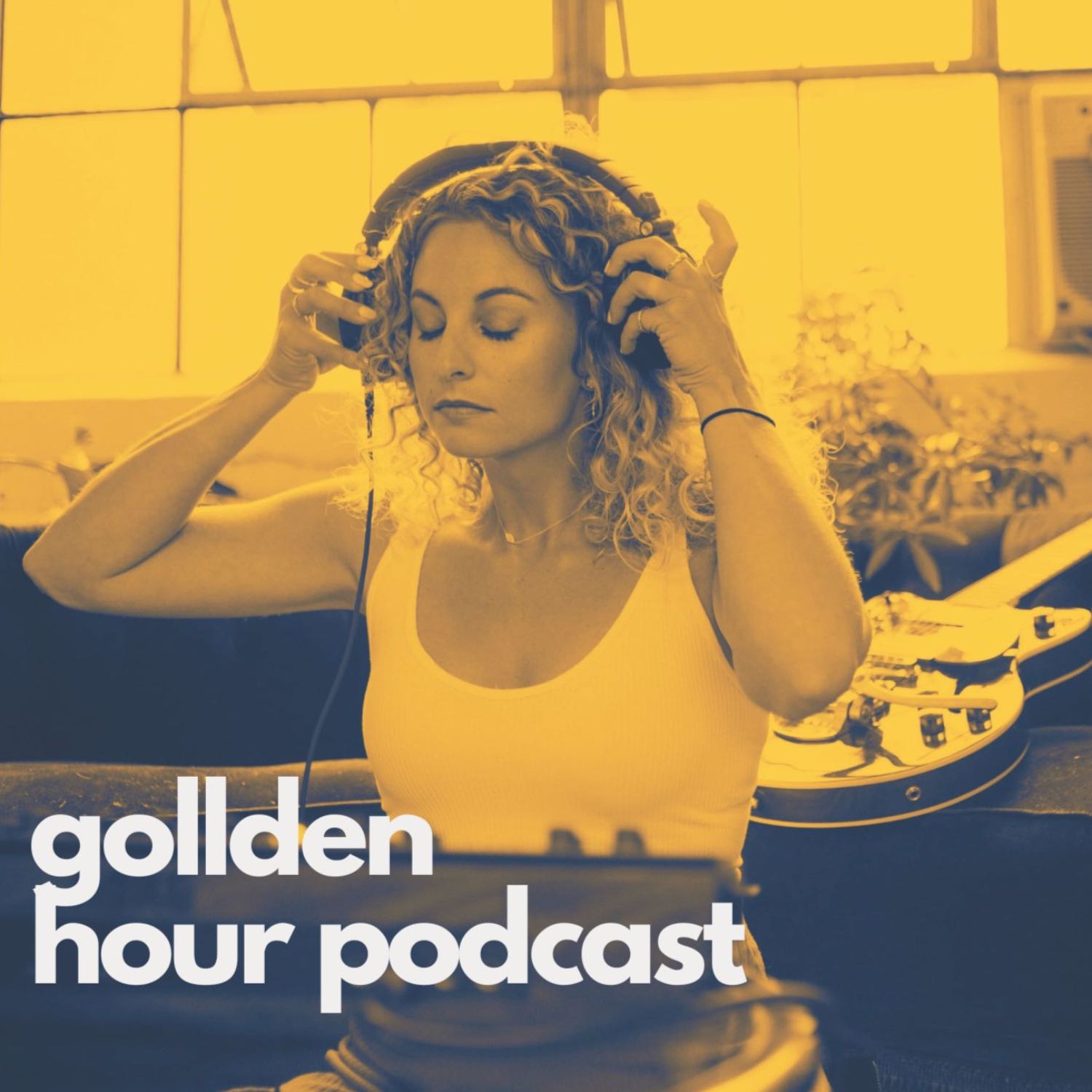 1 Hour Brown Noise Sleep Sounds & Meditation (Gollden Hour Ambient Music Podcast)