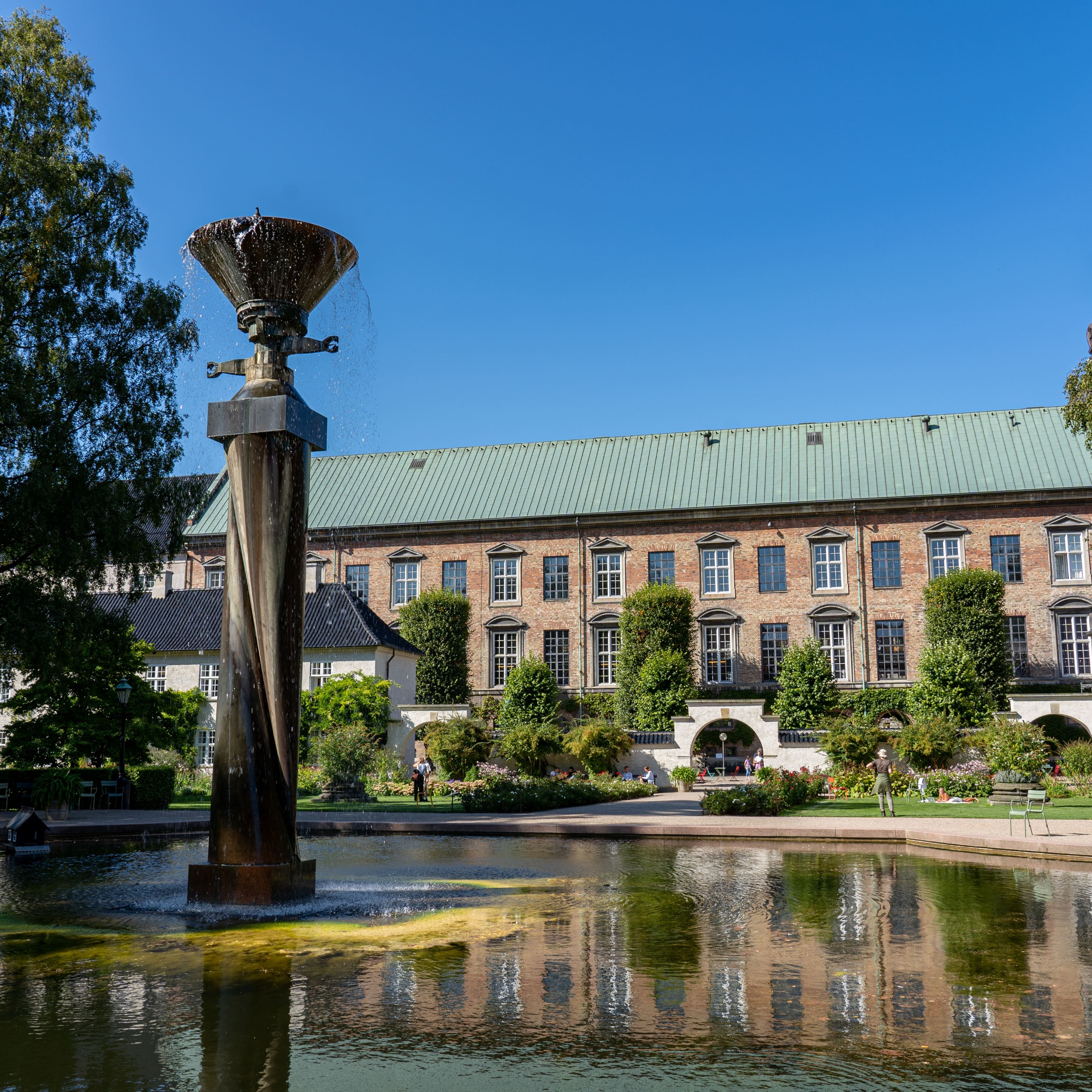 Stop 7: The Garden of the Royal Library episode artwork
