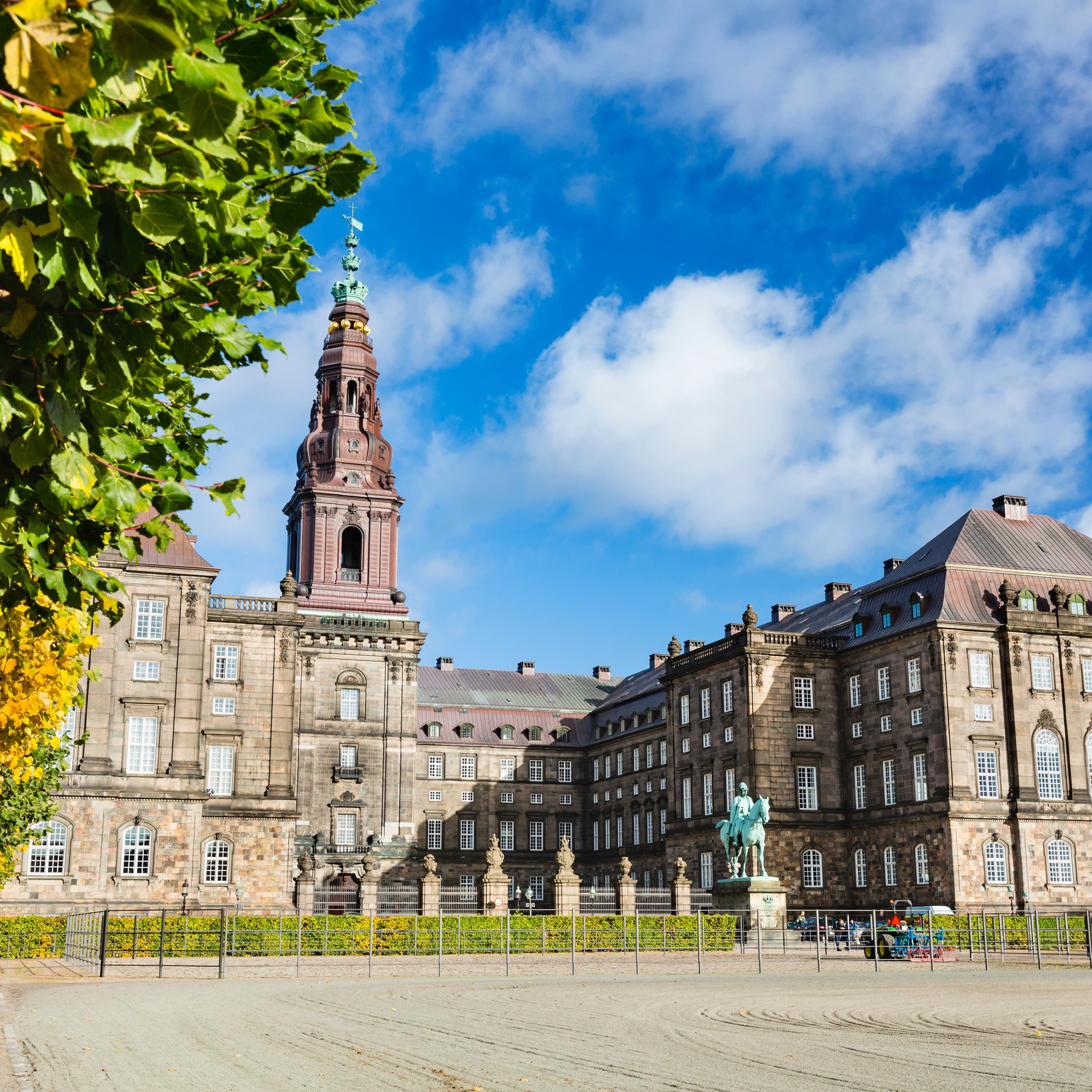 Stop 8: Christiansborg Palace episode artwork