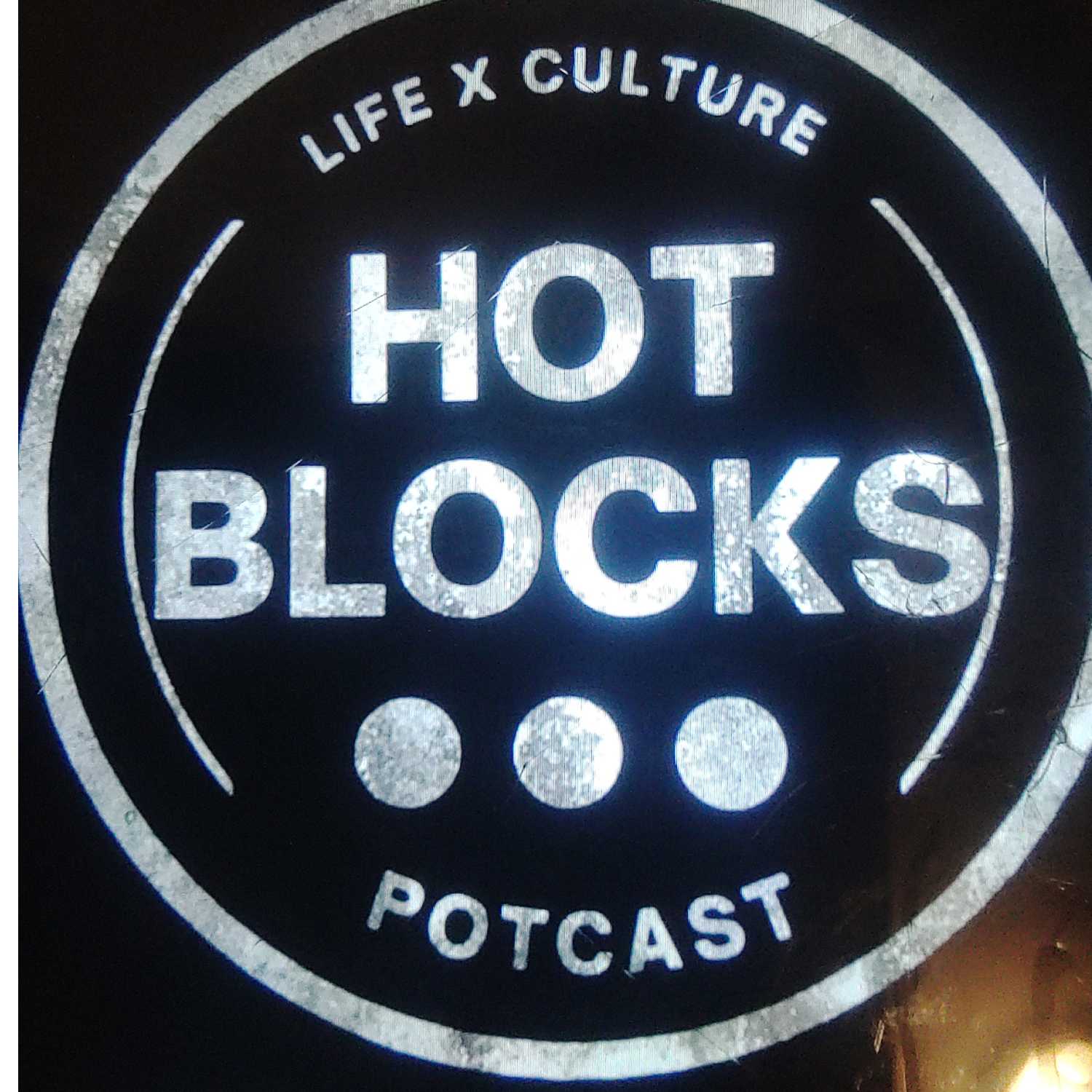 HOT BLOCKS POT CAST