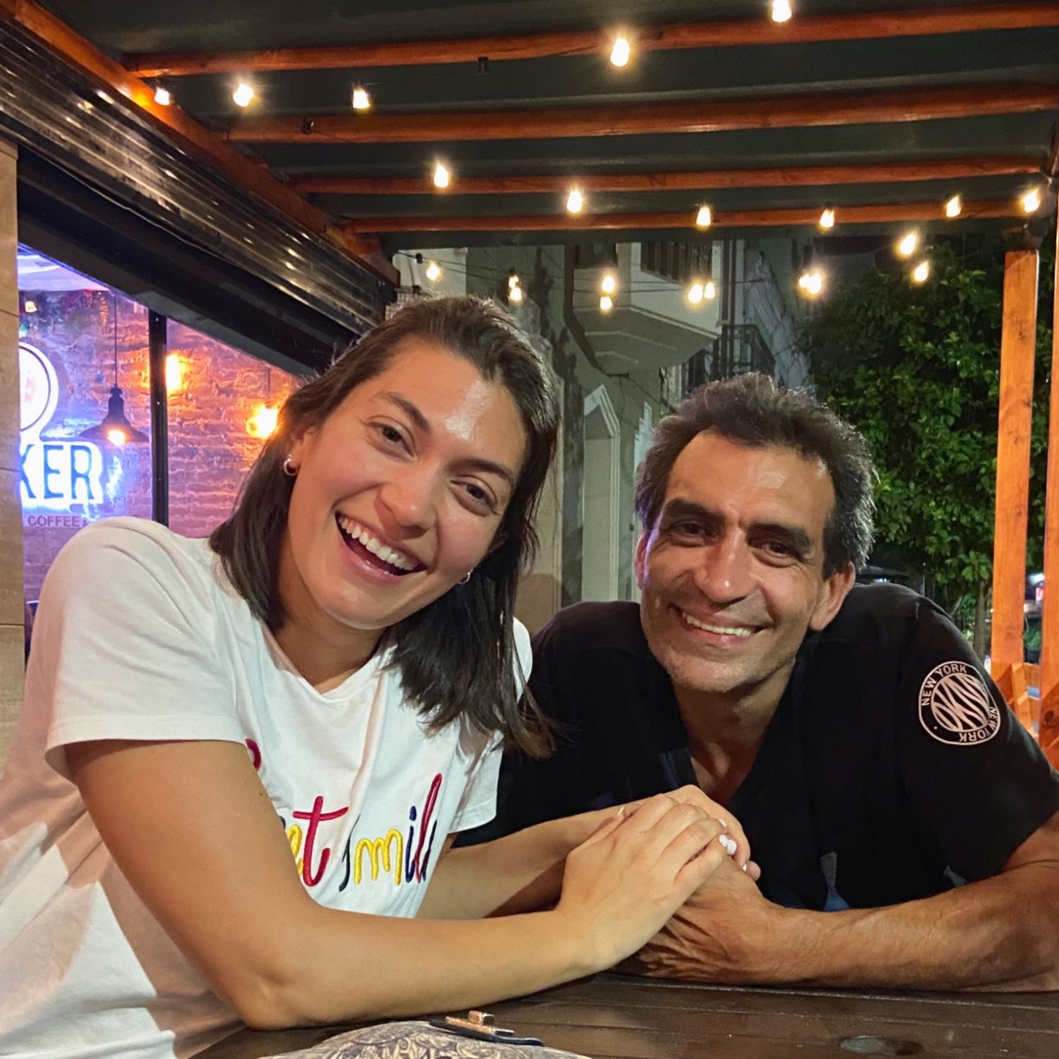 Hija Leal