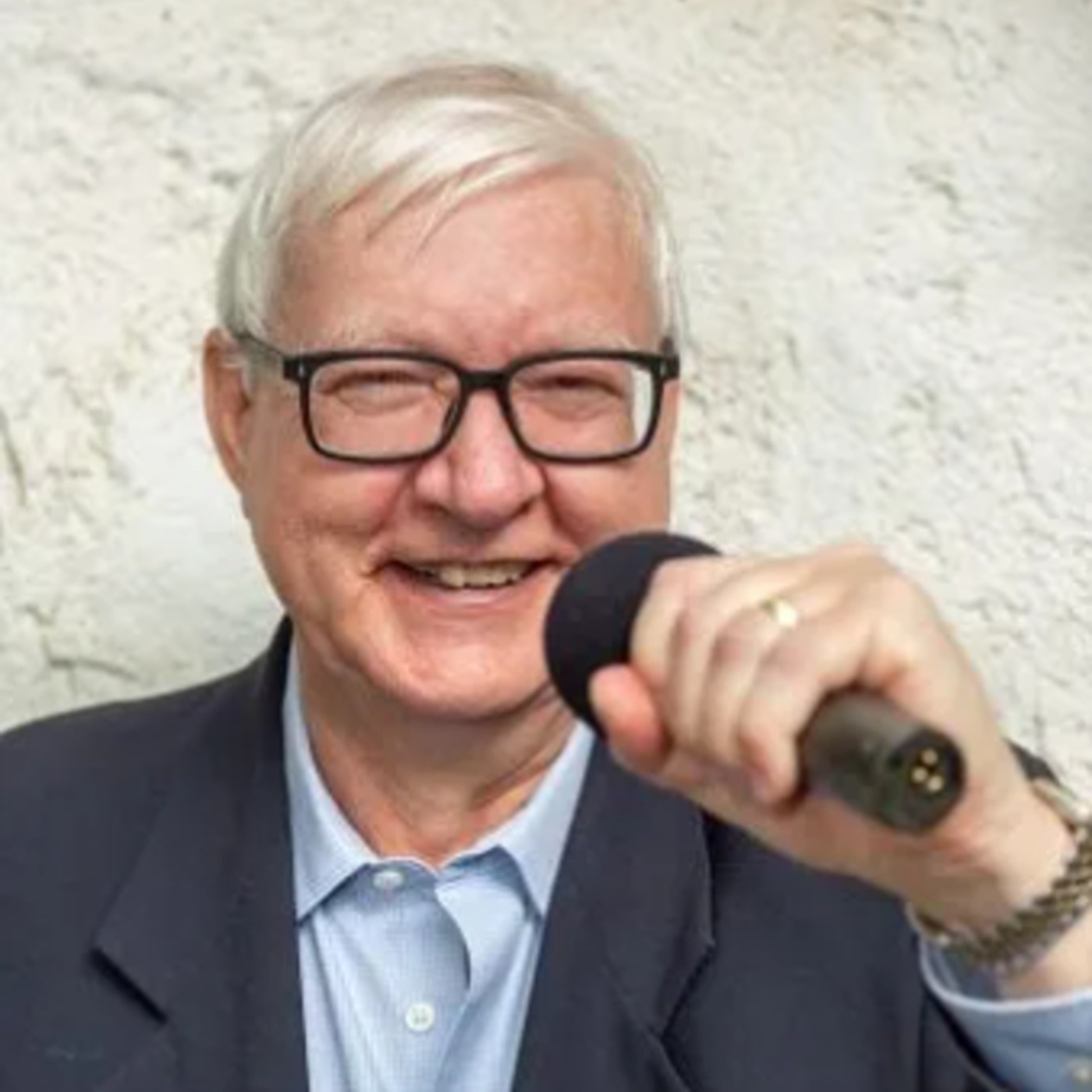 The Amazing story of Dr. Allen Lycka on the Happy Hour with Teresa Greco