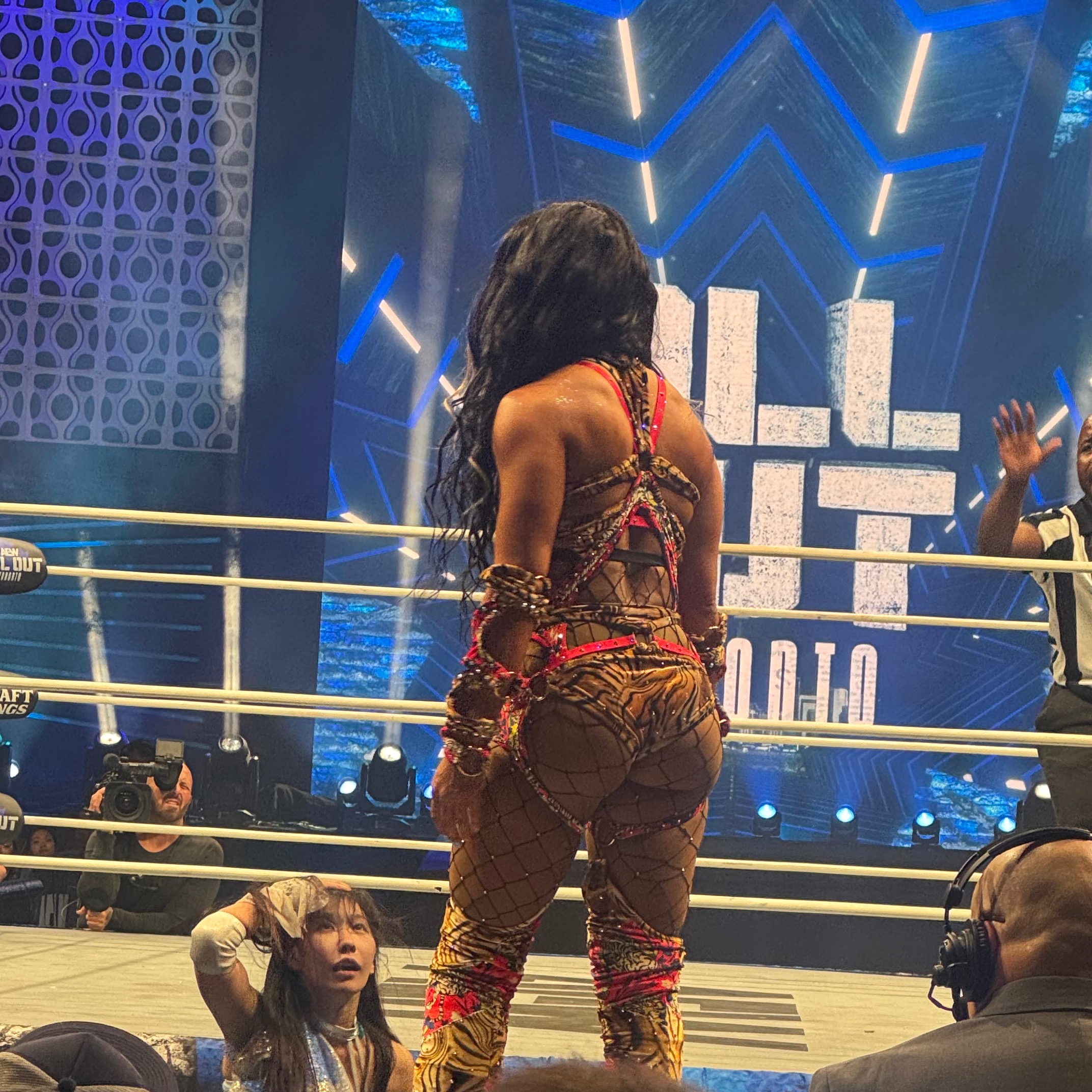 WWE Wrestlepooloza & AEW All Out Reviews. Bleacher Reports Awful Top 25 list & Iyo Sky = Modern Day Michael Jordan 