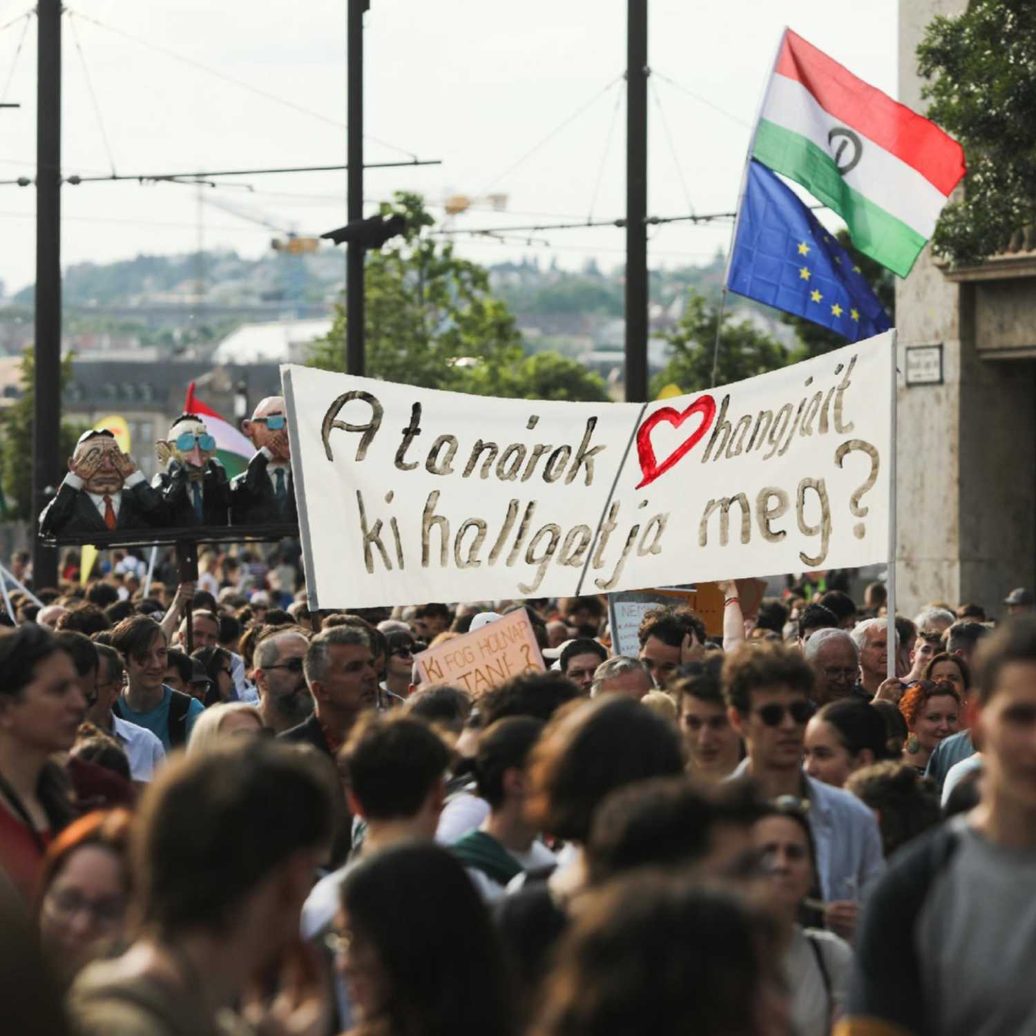 Fülke - a HVG közéleti podcastja