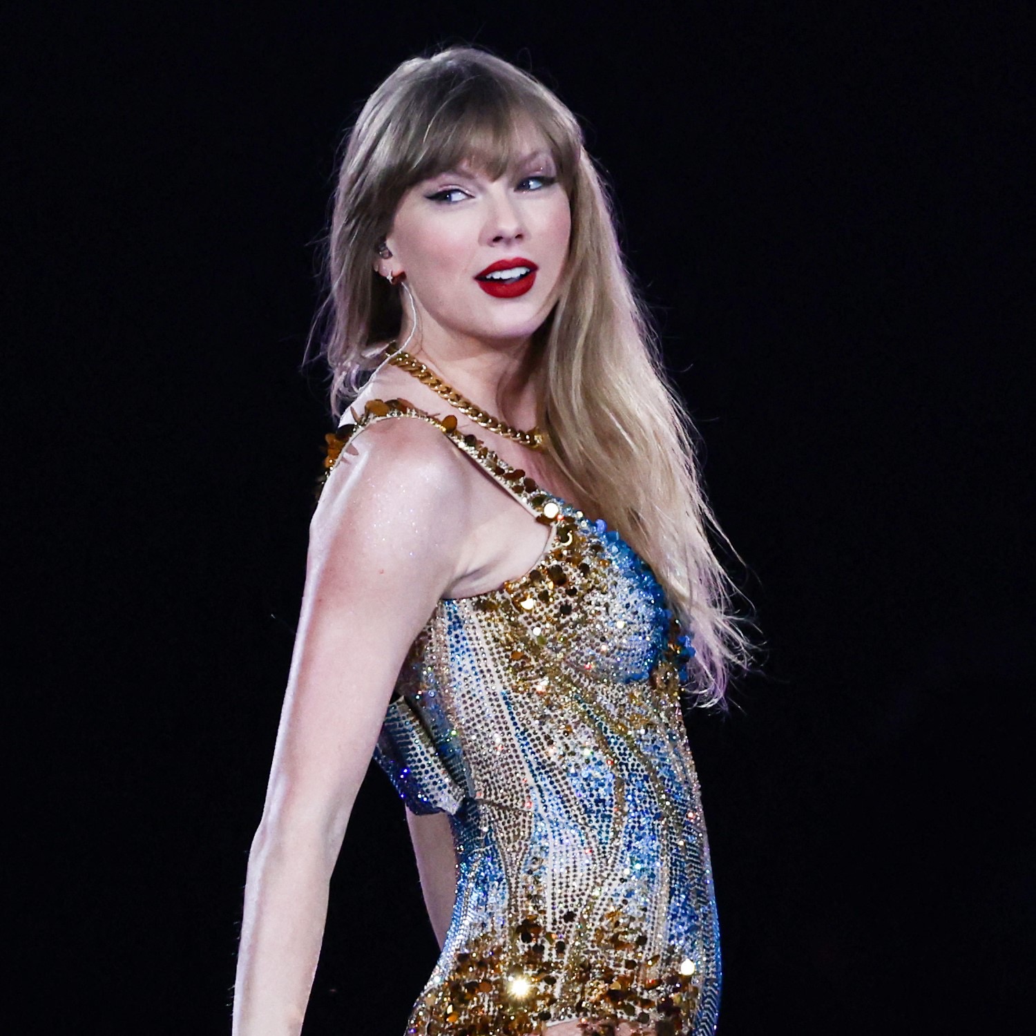 A csapból is Taylor Swift folyik - elmagyarázzuk, miért episode artwork