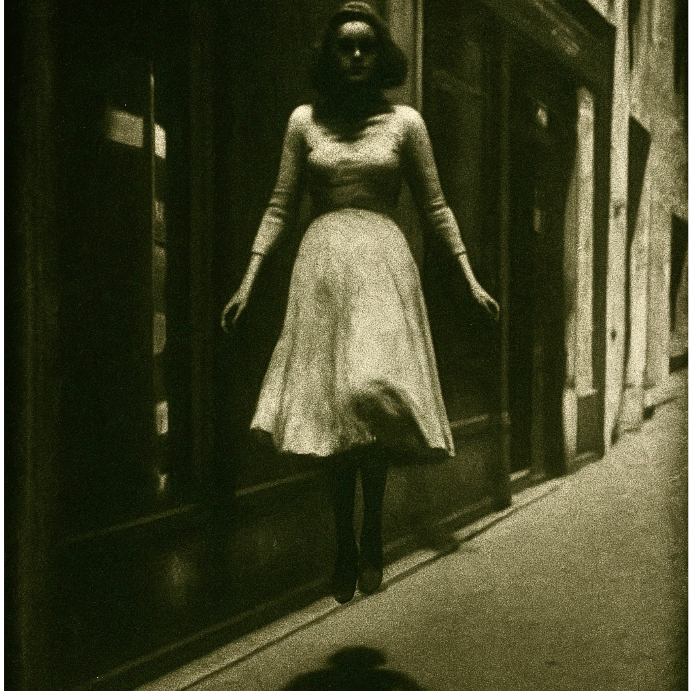 The Photographer Who Captured a Glitch in Reality