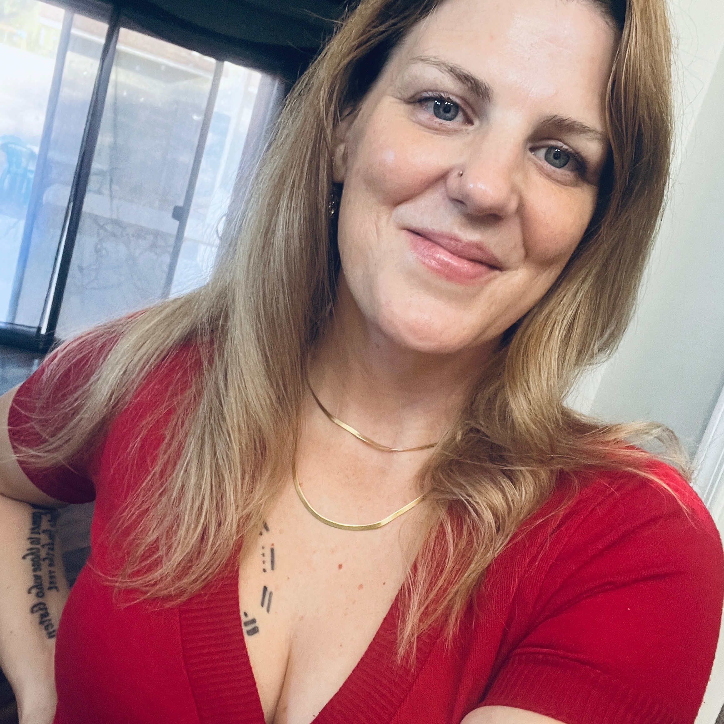 Intuition Radio with Lori Medina 