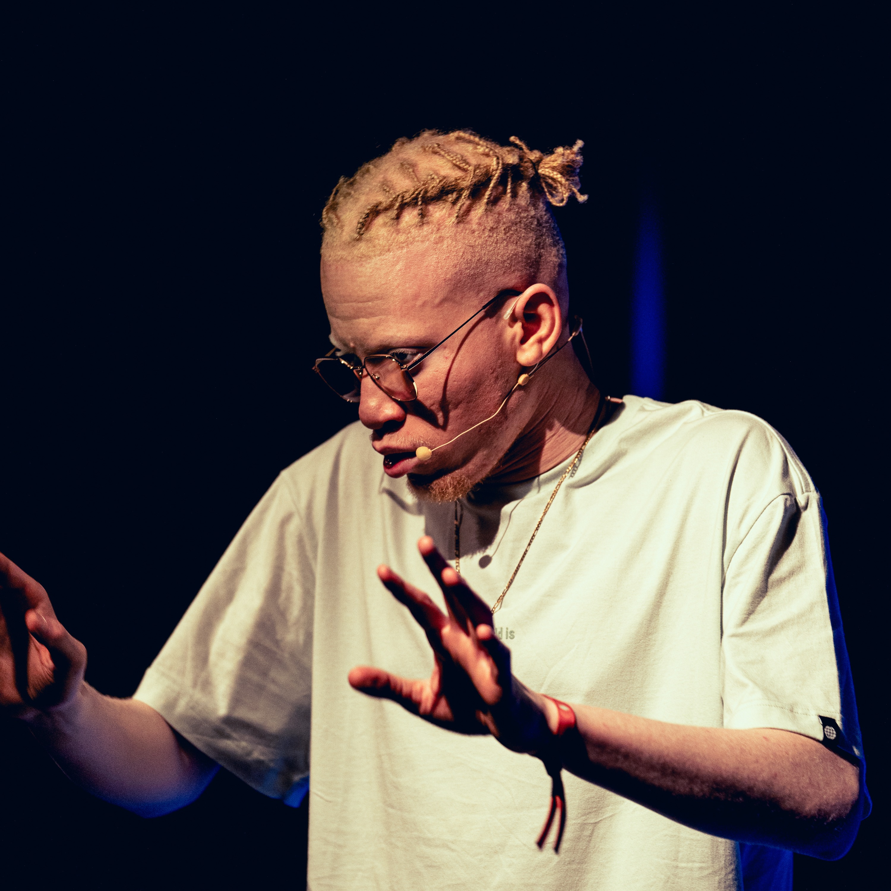 IzzaGeraa #200&201 - sensações pós espetáculo, o que se sucede, struggle de espetáculo, flex bacano, ir a comedy club, ser Host de um som. episode artwork