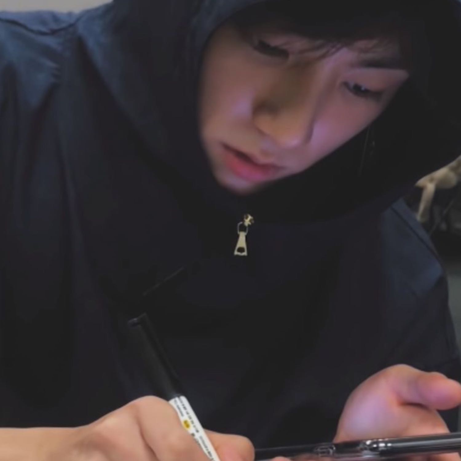 jungkook paper hearts