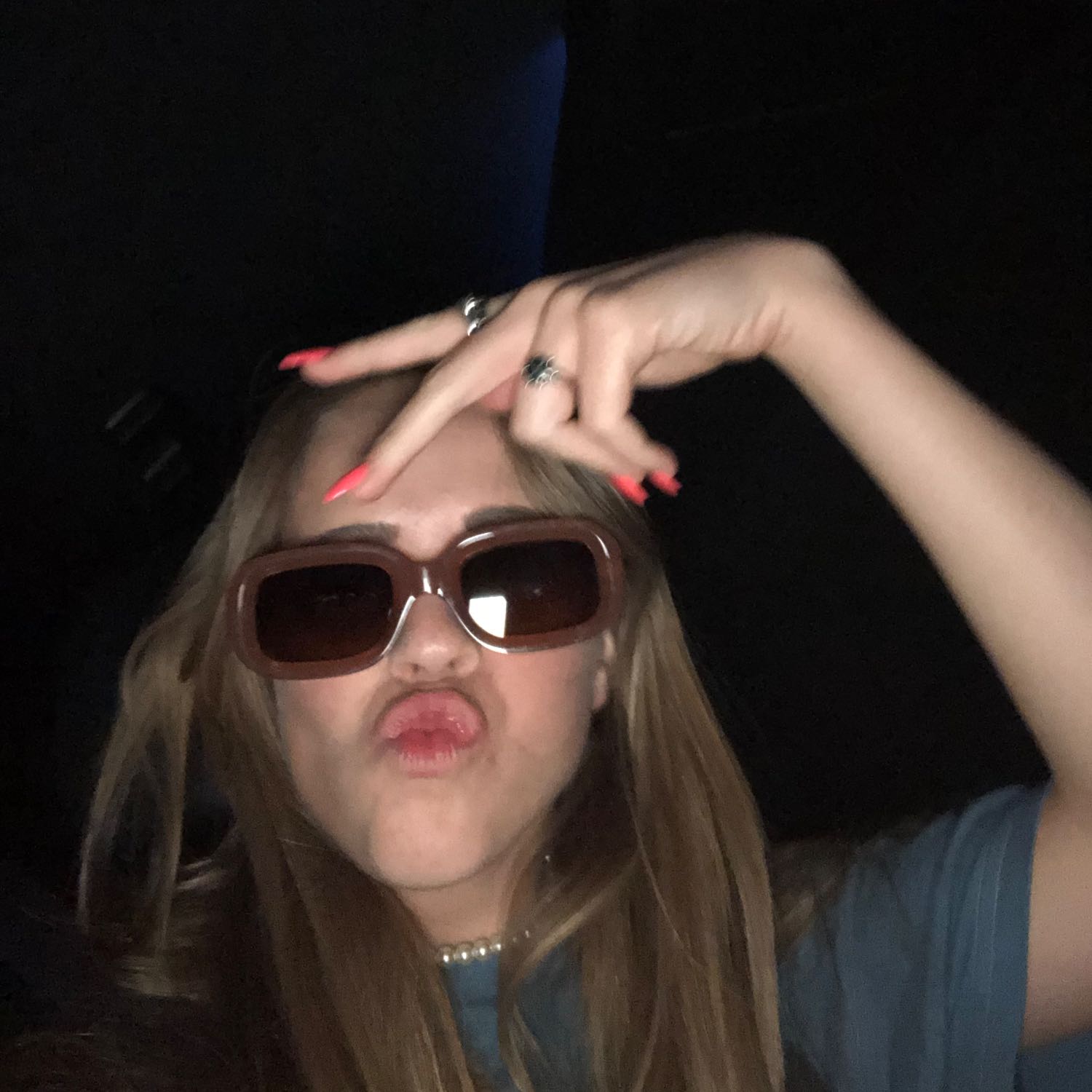 Kaysie Komplicates