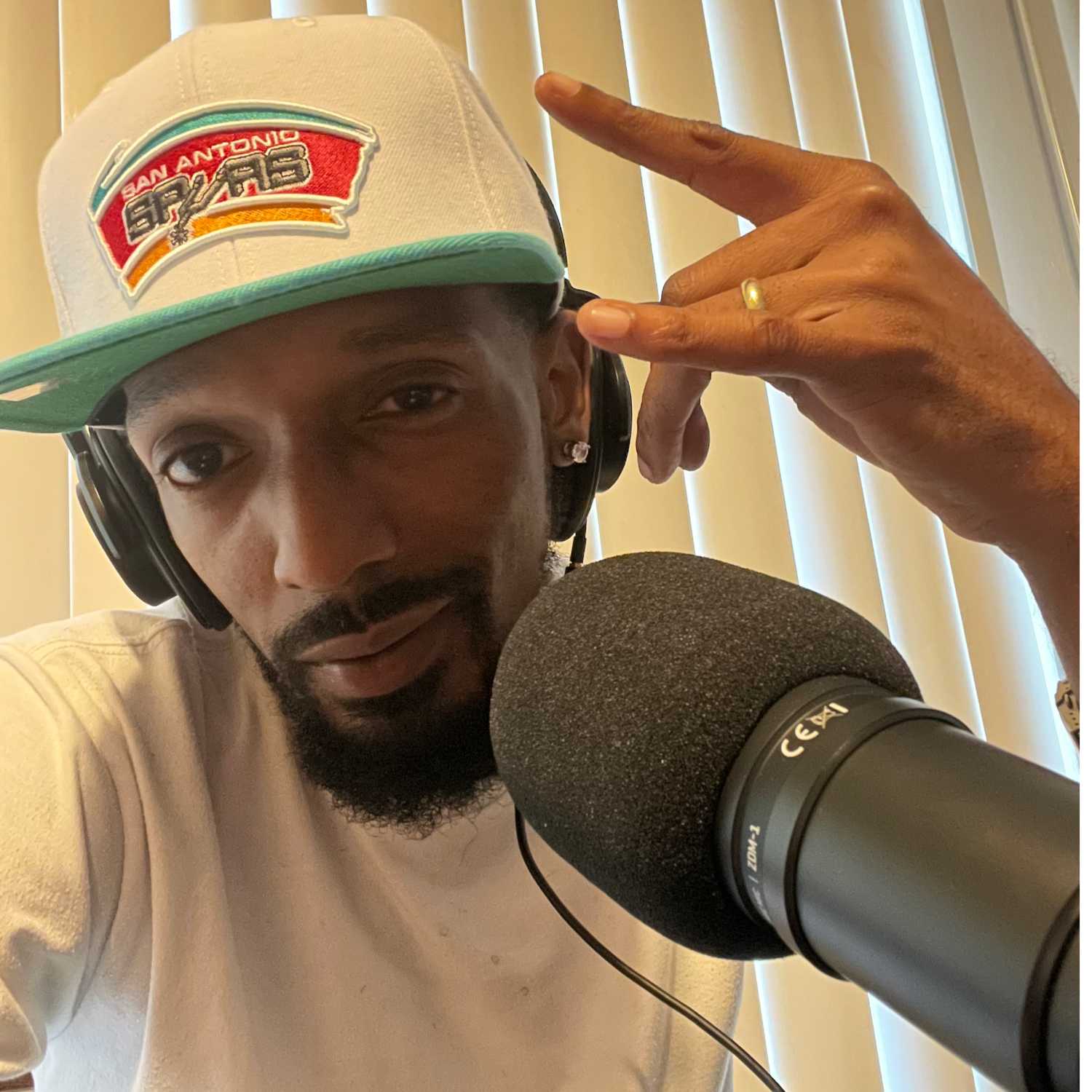 Kickin It With Lou Podcast