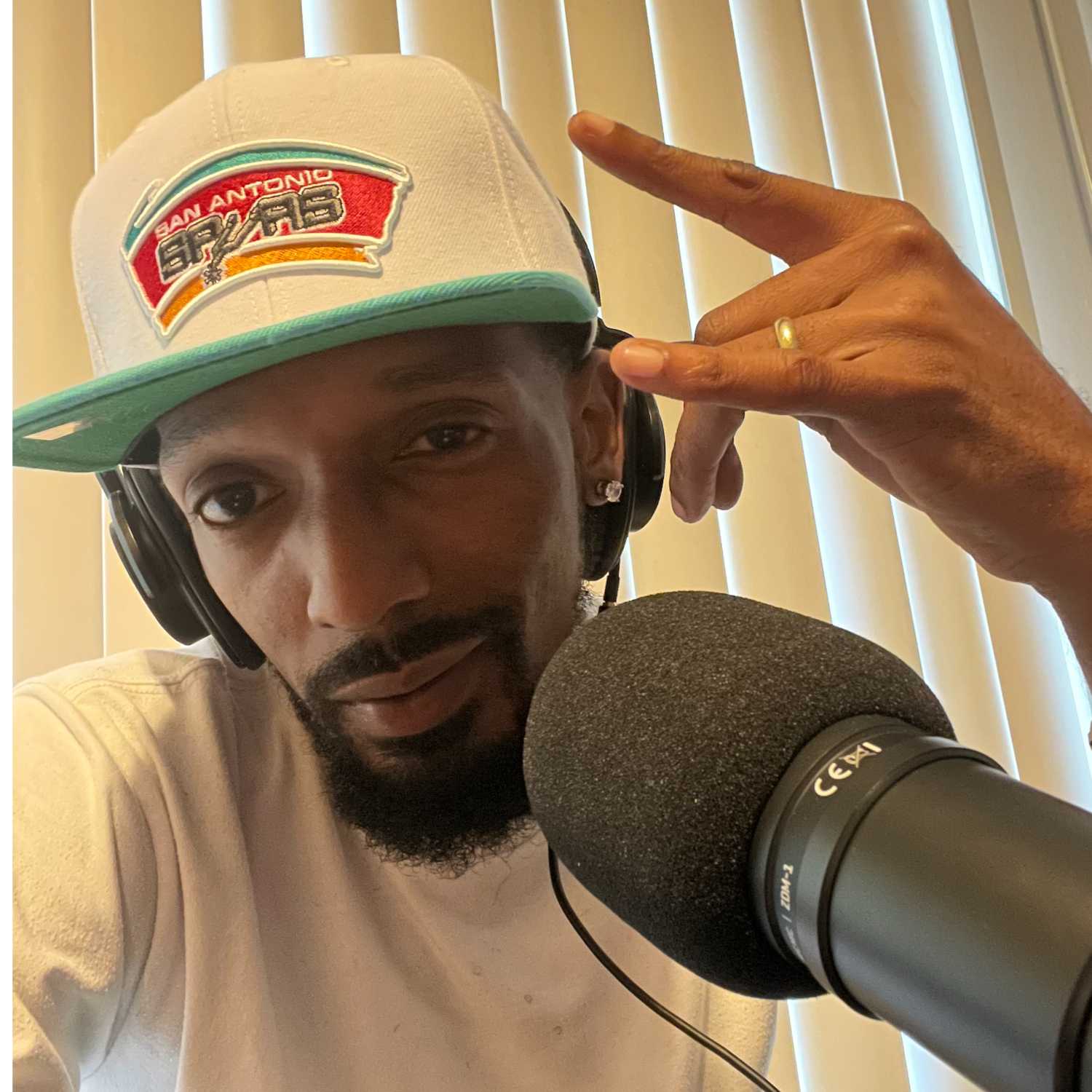 Kickin It With Lou Podcast