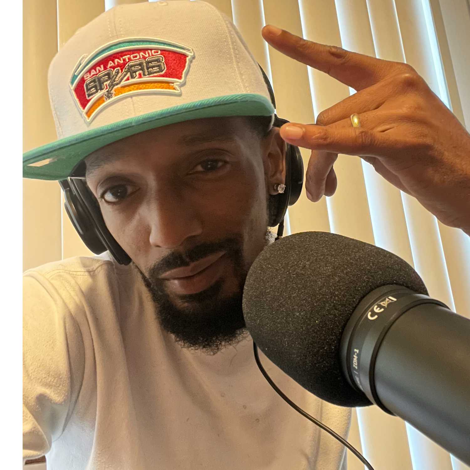 Kickin It With Lou Podcast