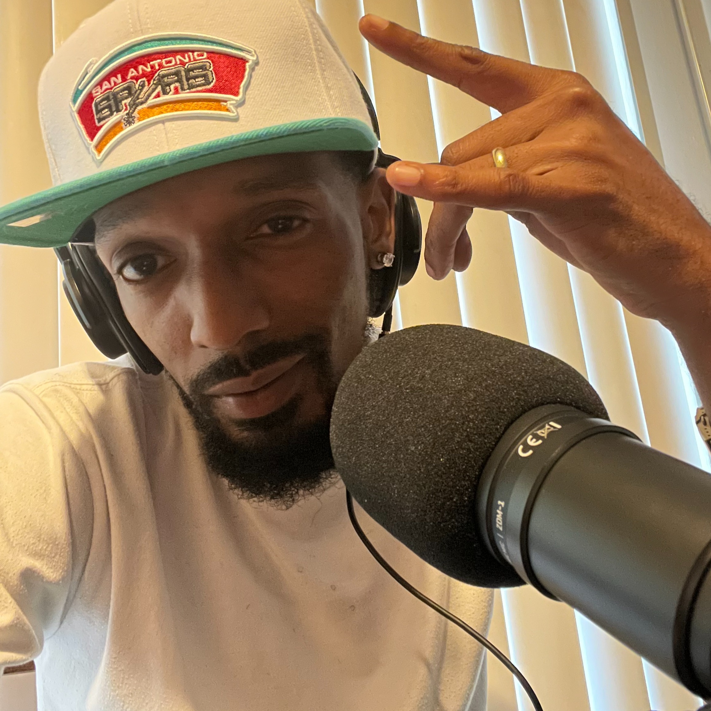 Kickin It With Lou Podcast
