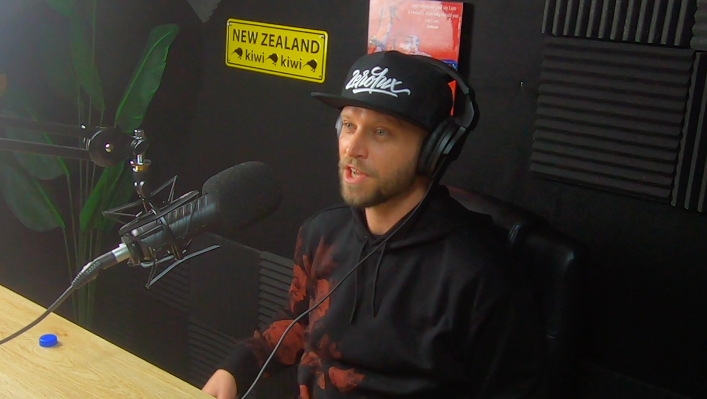 #07 - Ryan Lovins/T13 Interview (Los Angeles, PHD, Broke Artist Podcast, Graffiti, 1Outs, Drones etc)