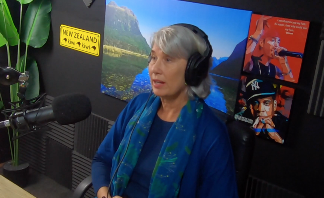 #51 - Paula Southgate Interview (Captain Hamilton Statue, Hamilton Gardens, Richard Briggs, Hamilton Council, Rapid Rail etc.)