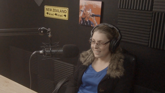 #03 - Debt Free Diva Interview (Budgeting, Debt, Credit Cards, Living Within Your Means, Housing, Auckland etc.)