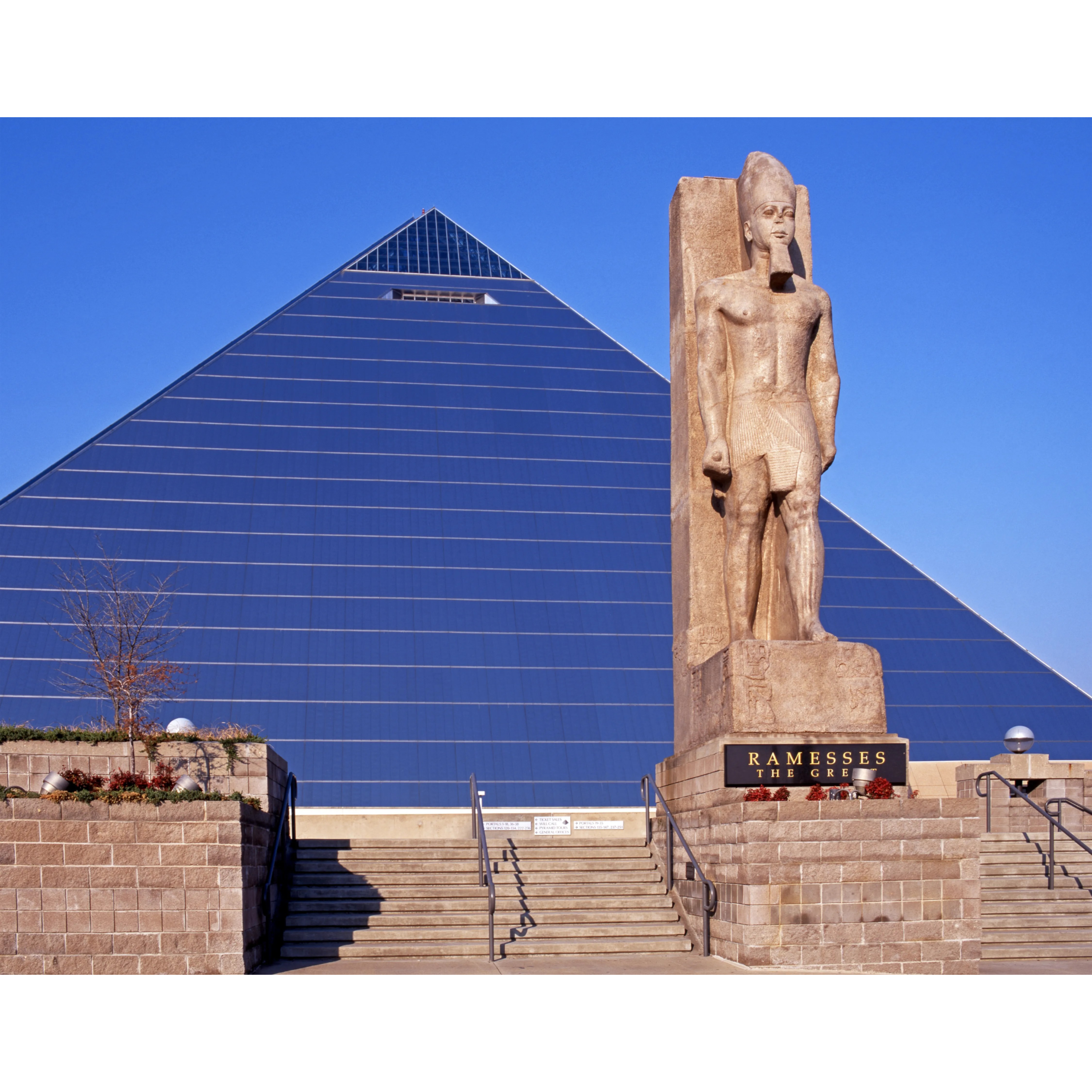 36 - Pyramid World episode artwork