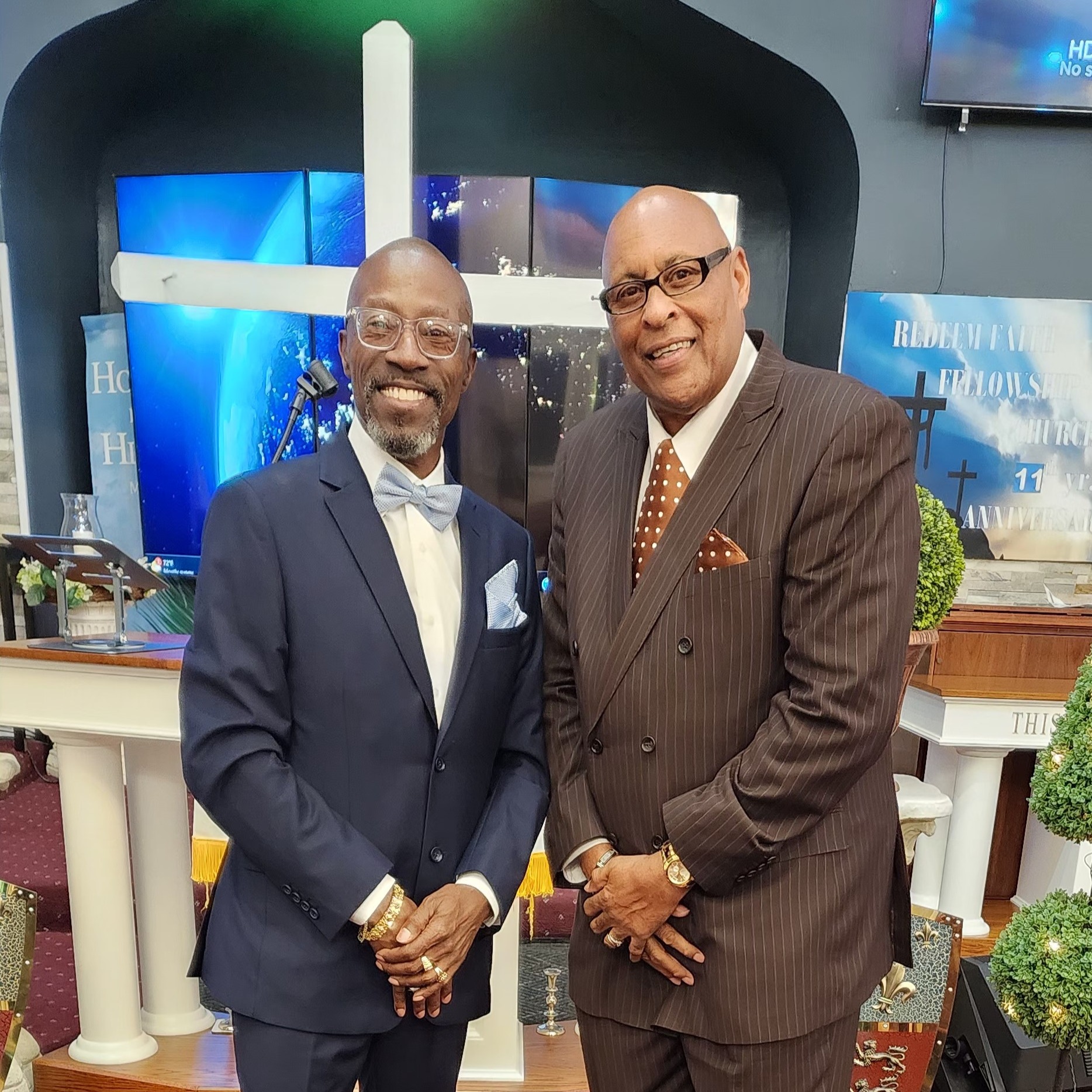 Are You a lampstand?