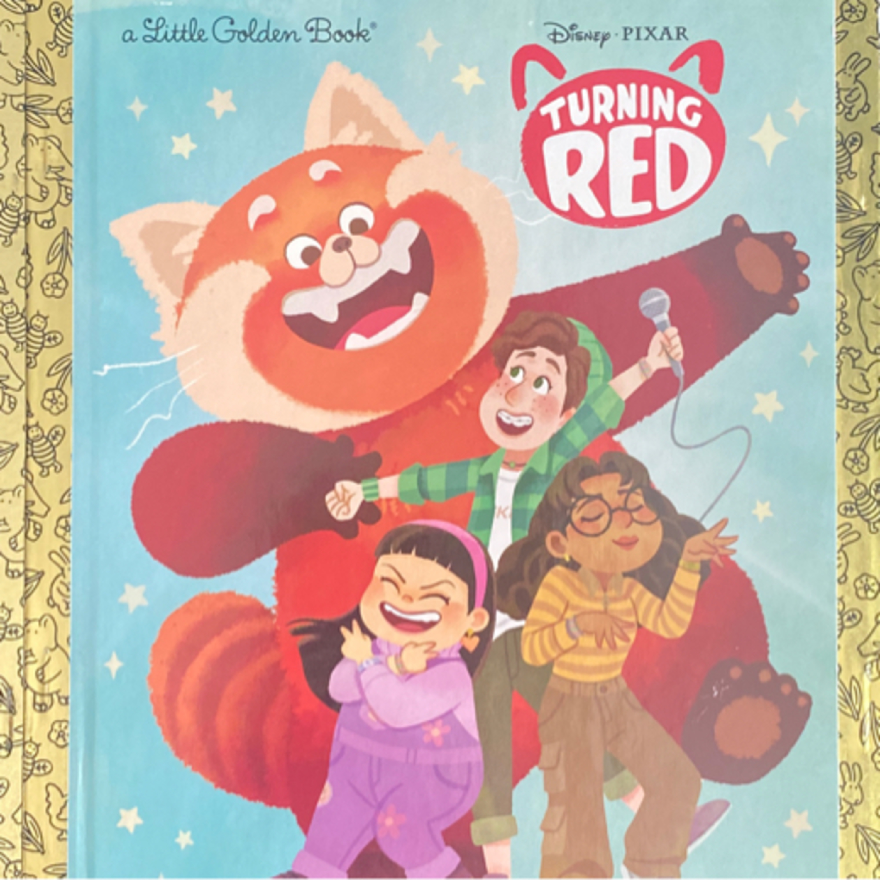 Disney • Pixar: TURNING RED - podcast episode cover