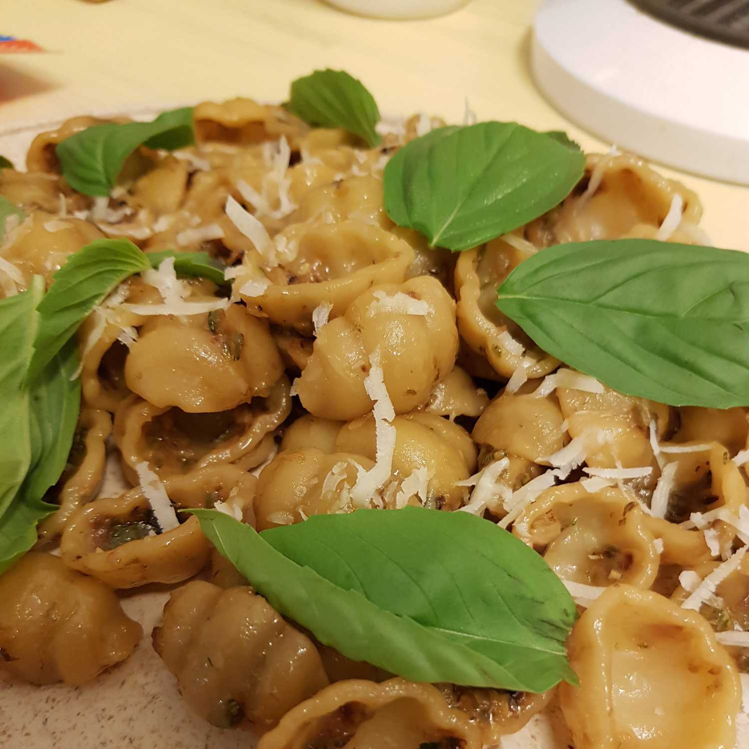 Legally Blonde & Caramelized Zucchini Pasta