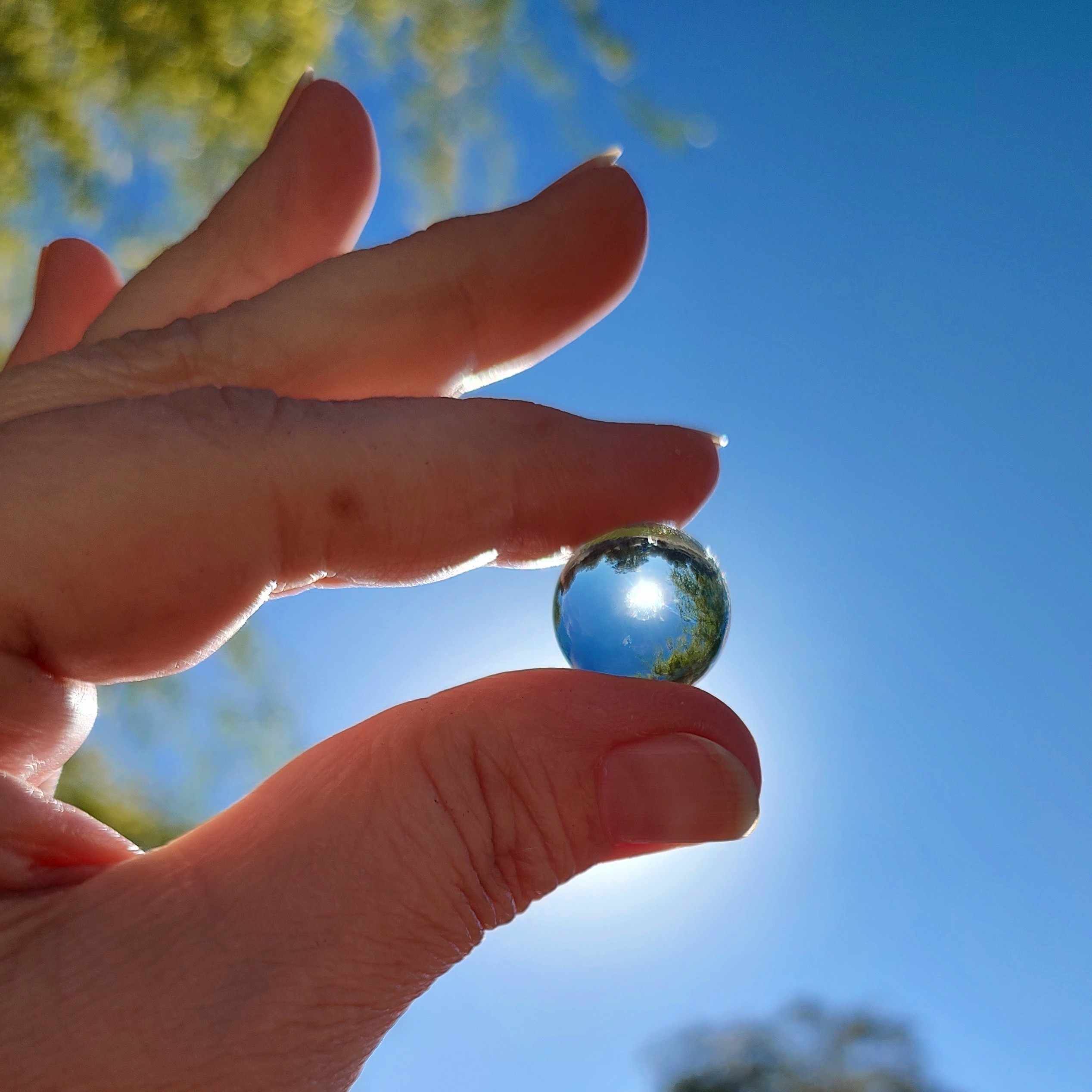 Psychic Hands: The Psychometry Podcast and Psychic Story