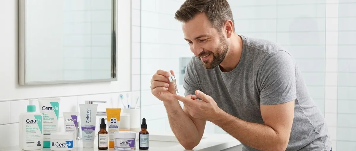How to Layer Anti-Aging Products for Maximum Results After 50 episode artwork