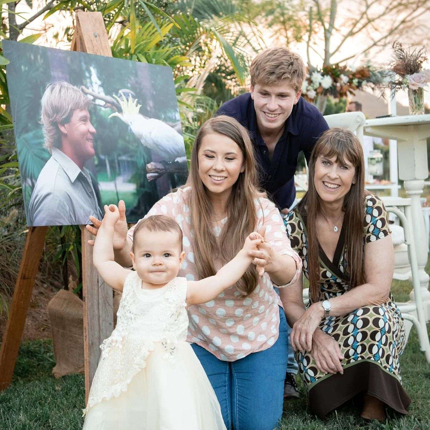 PODCAST: Bindi Irwin admits to swearing! episode artwork