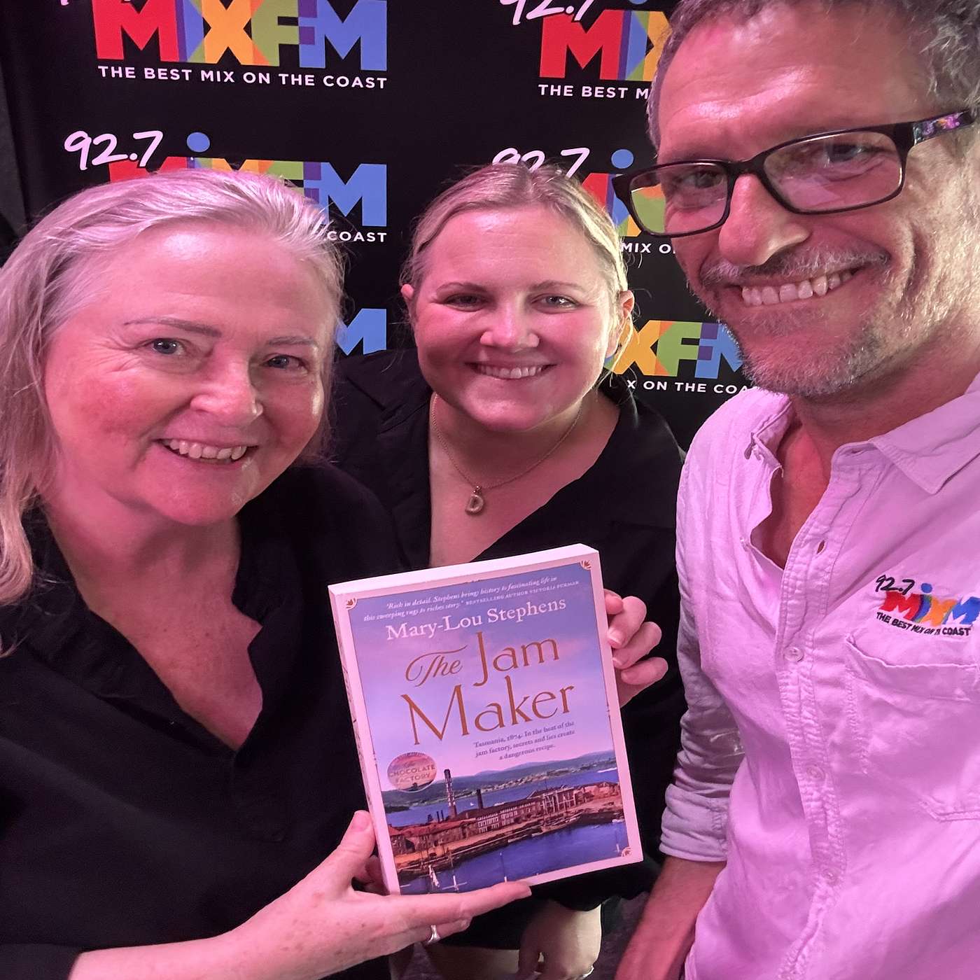 Local author Mary-Lou Stephens is back with a sweet new book episode artwork